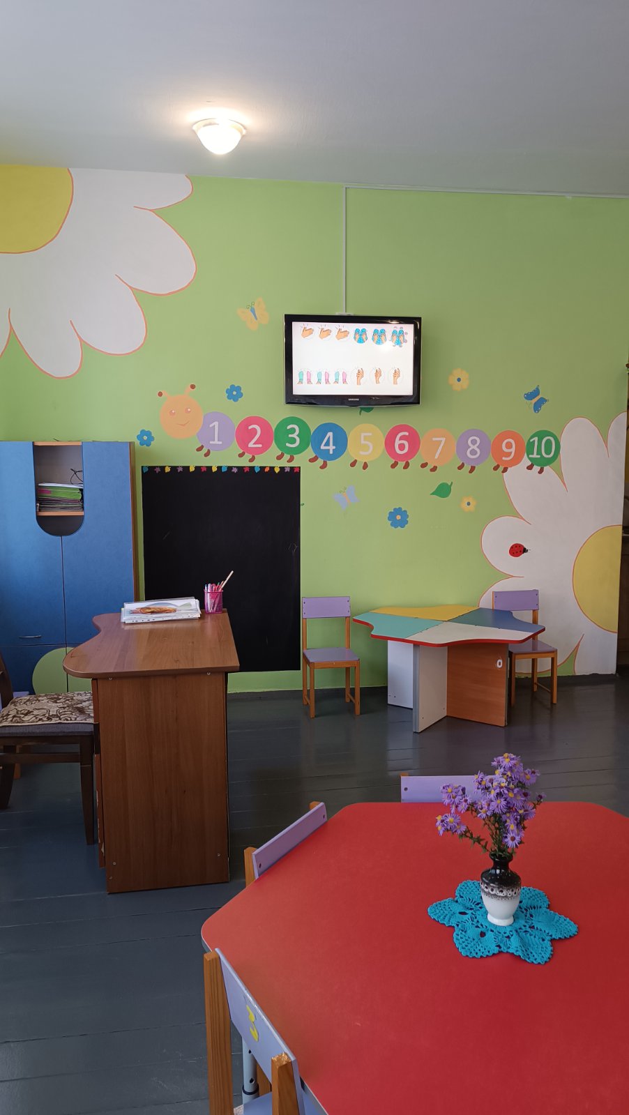 Фото без опису