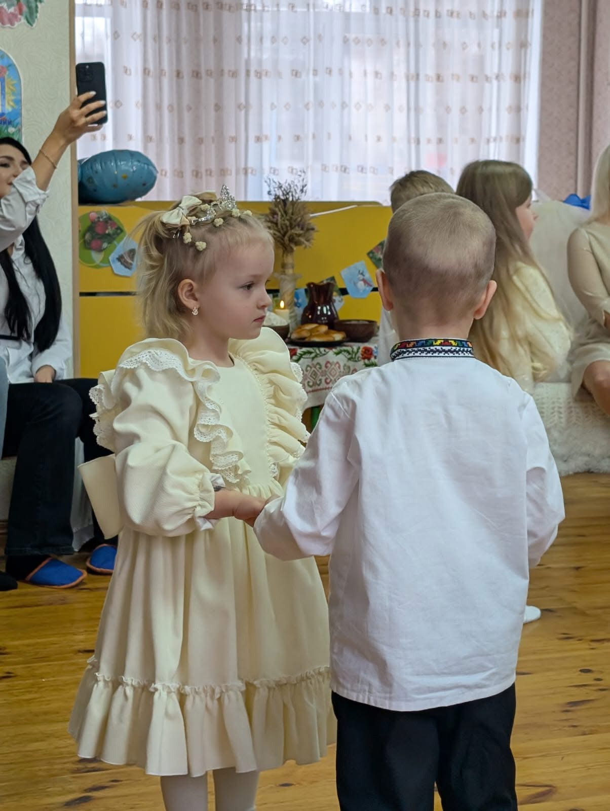 Фото без опису