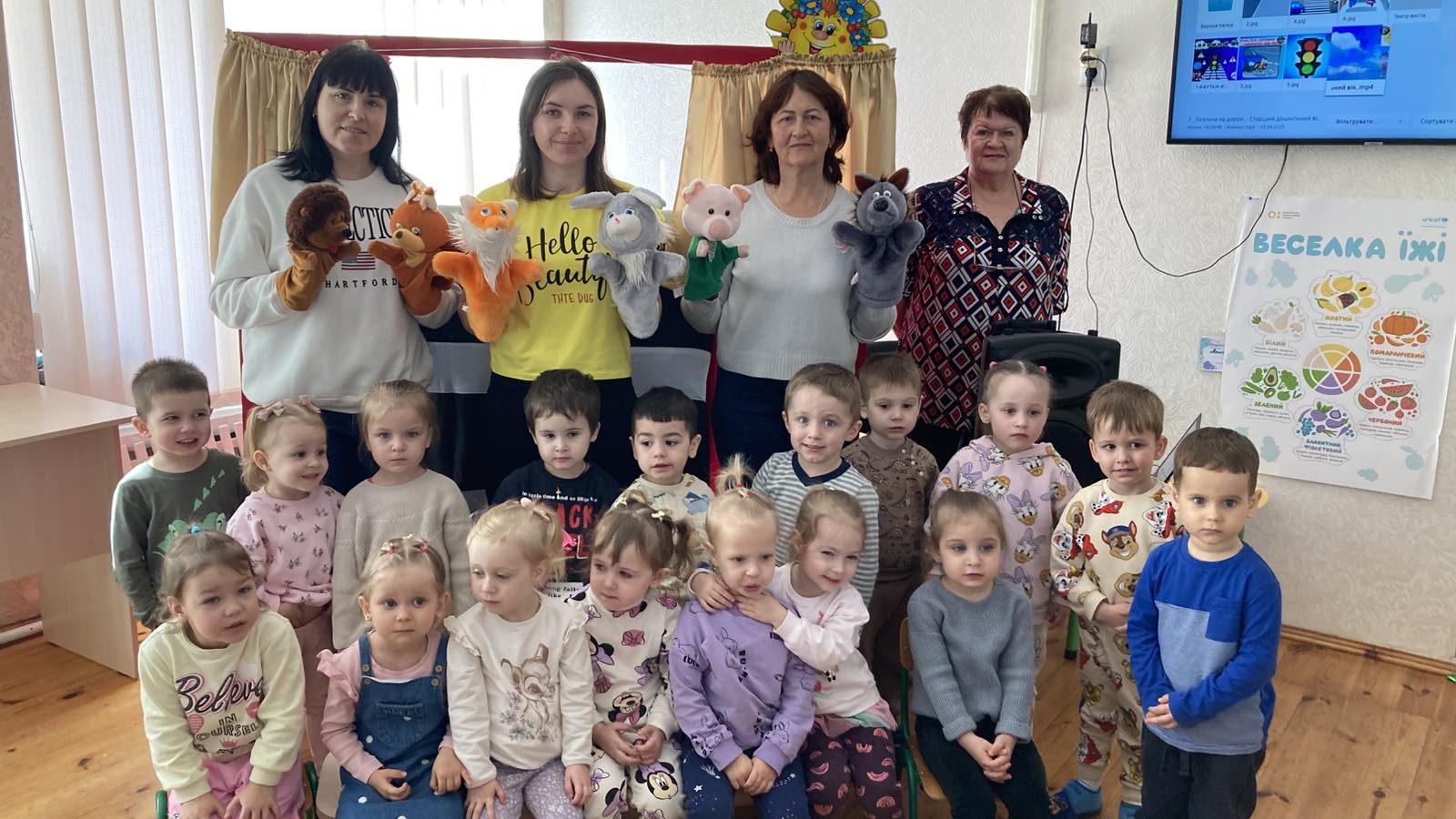 Фото без опису