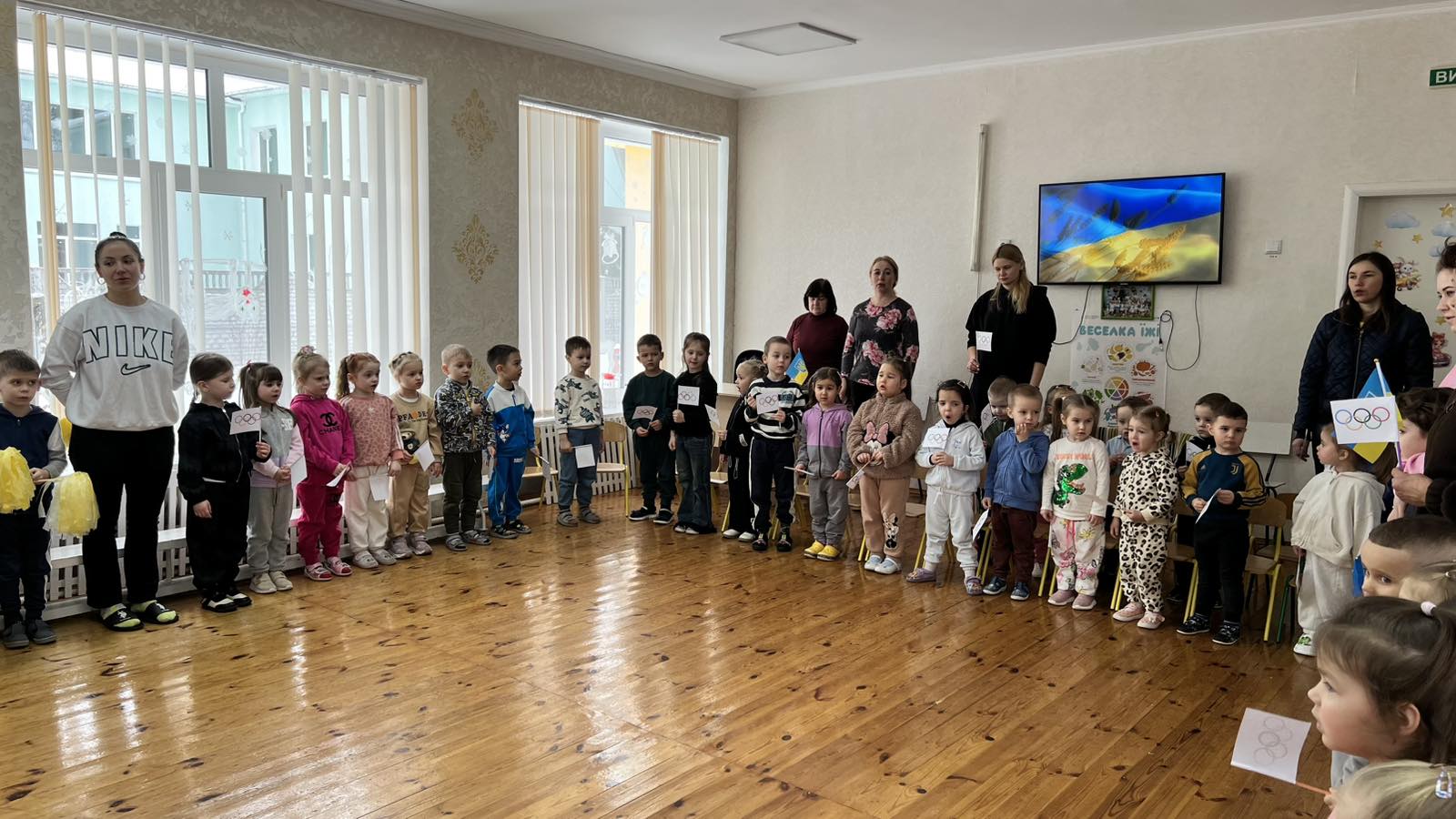 Фото без опису