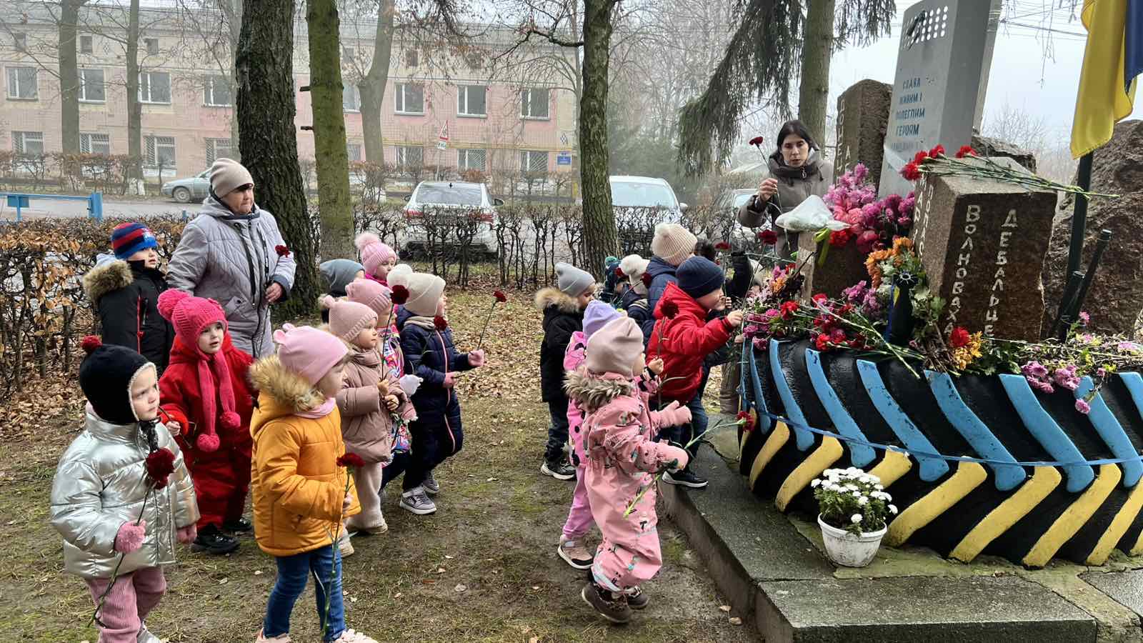 Фото без опису