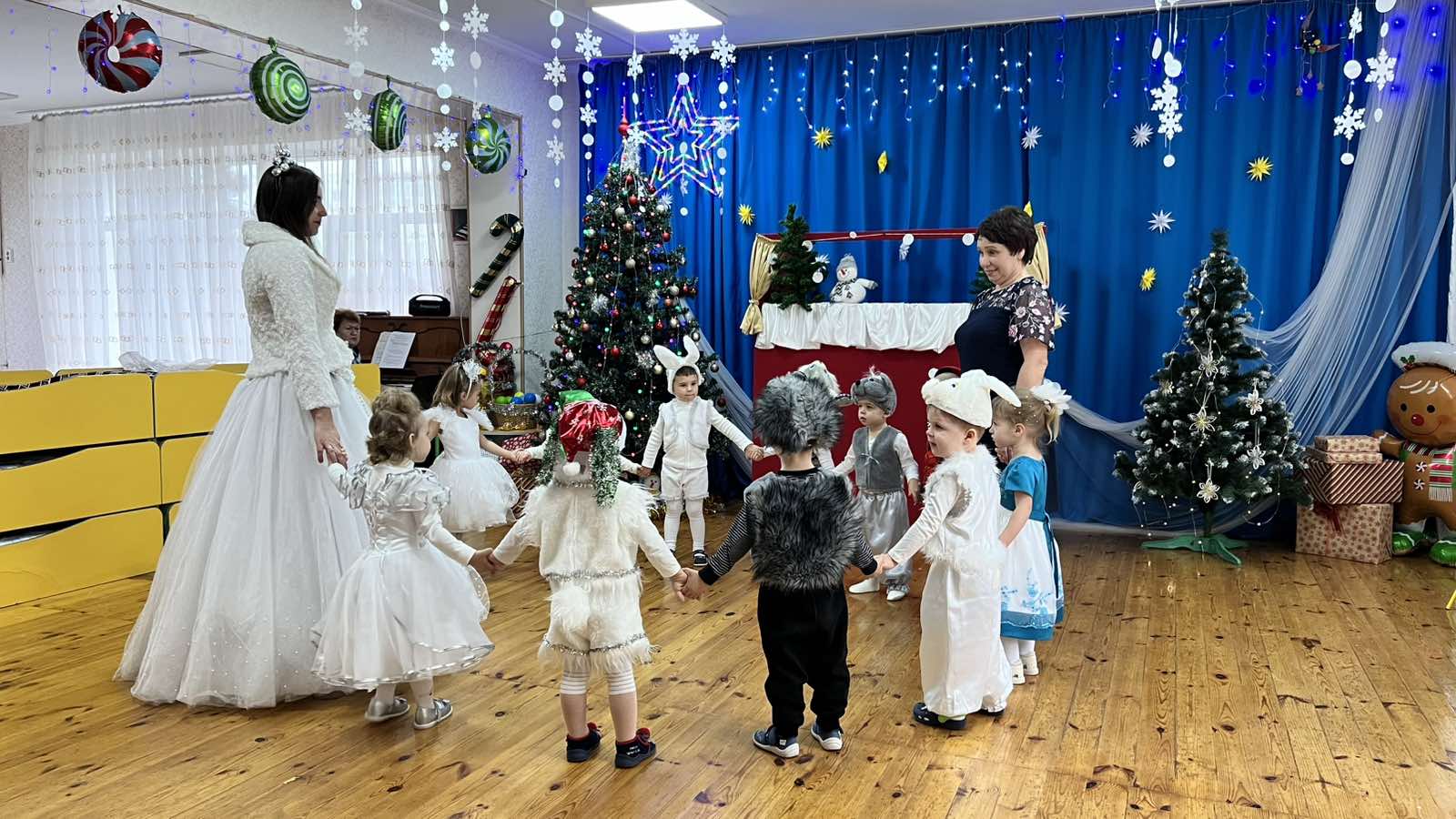 Фото без опису