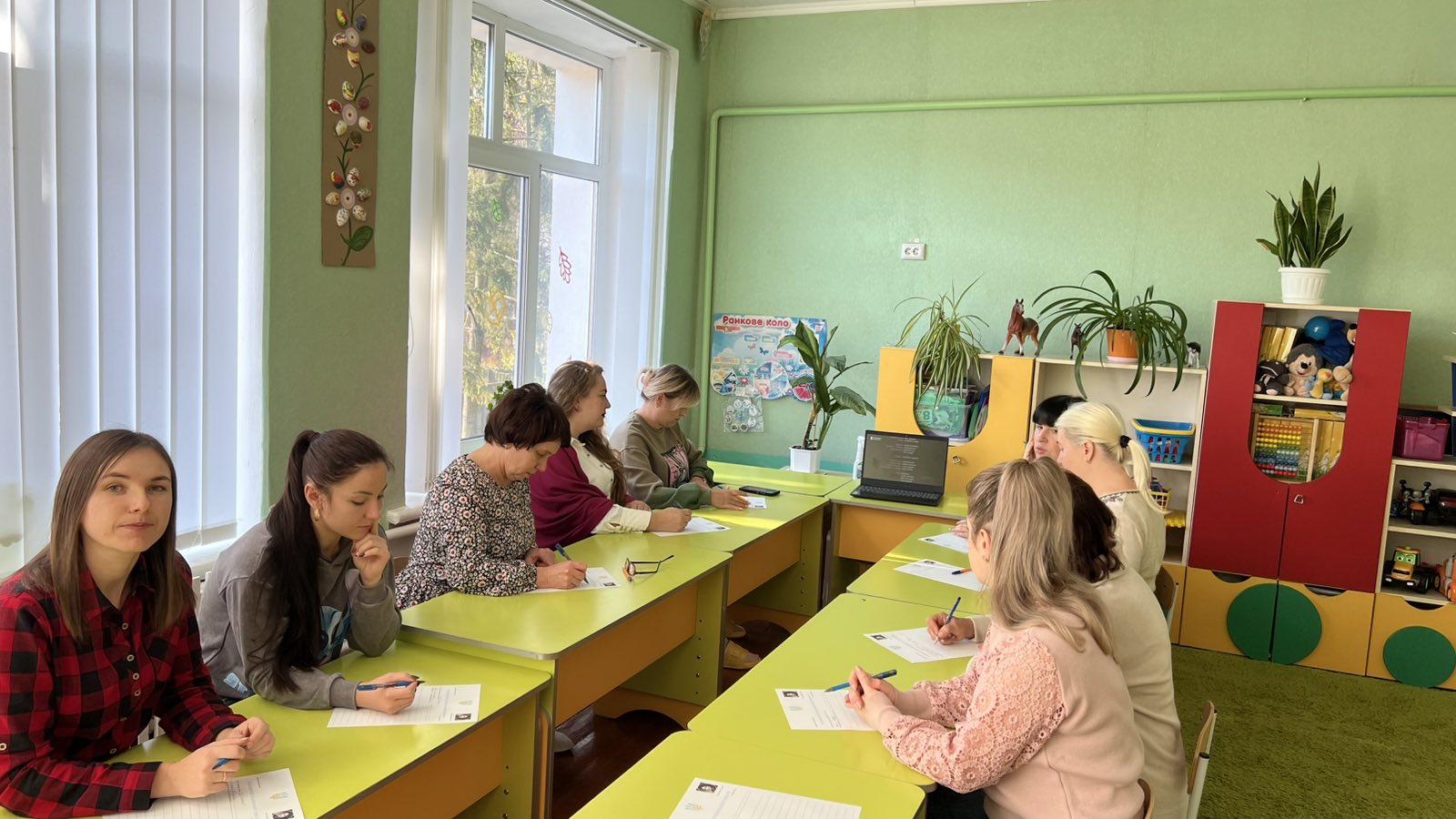 Фото без опису