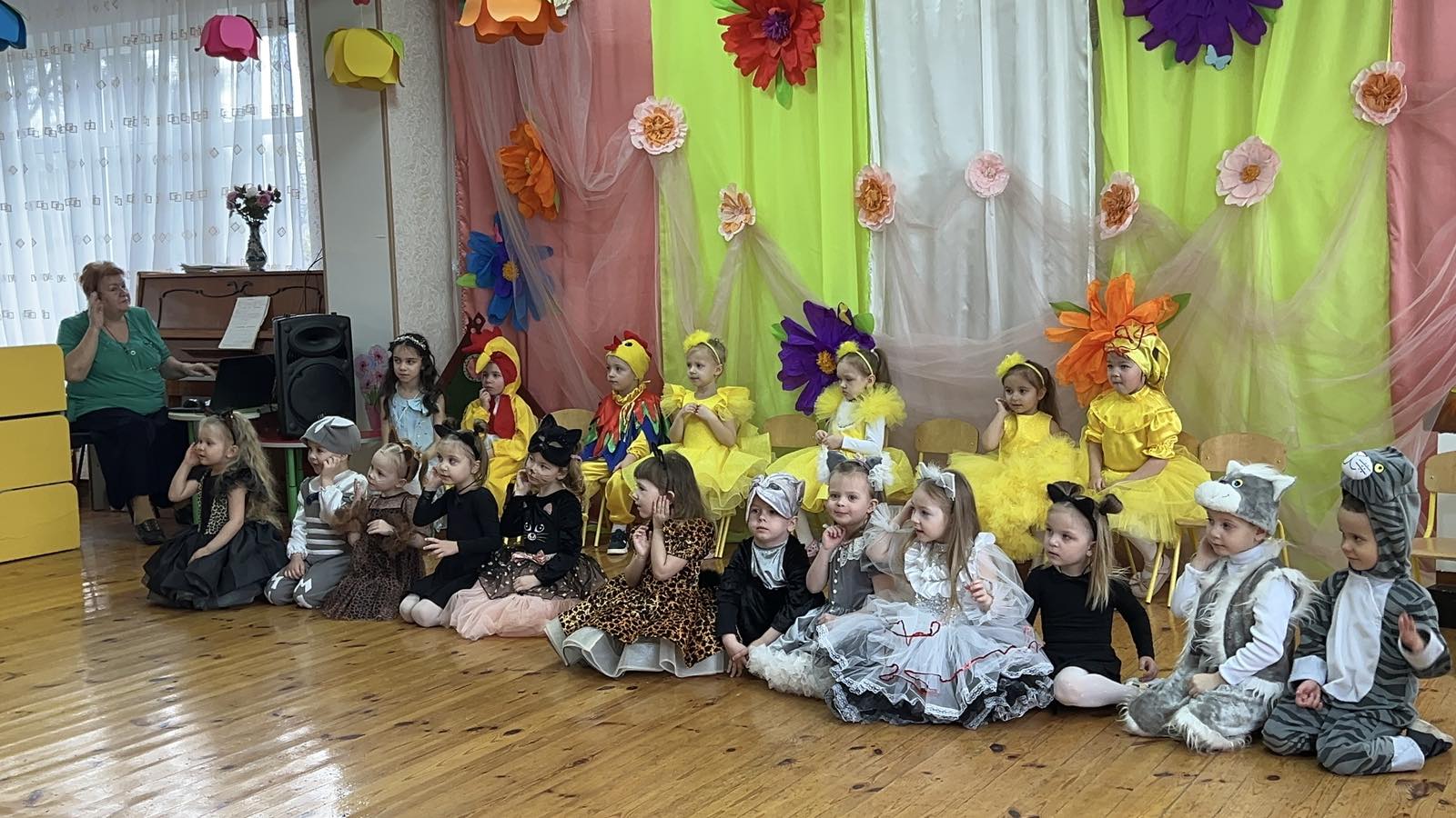 Фото без опису