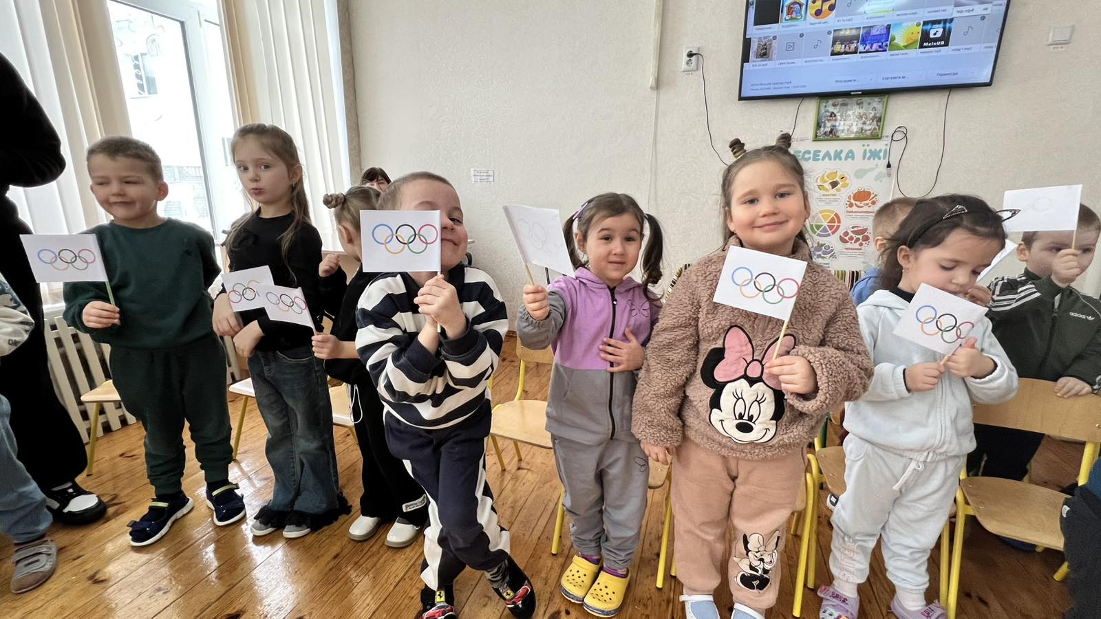 Фото без опису