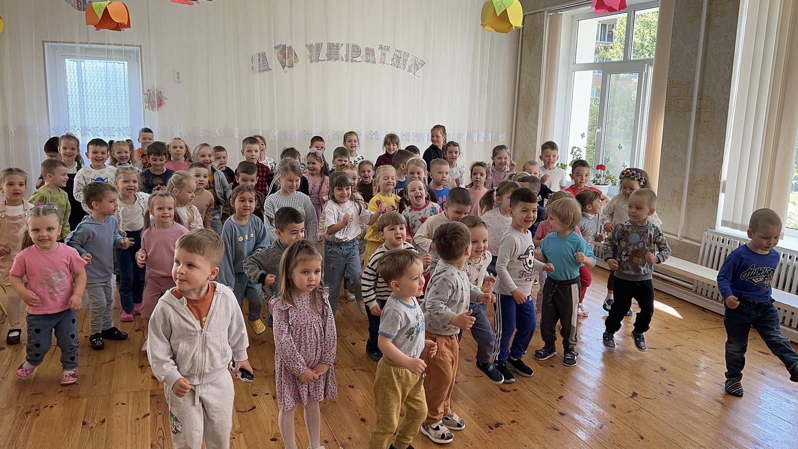 Фото без опису