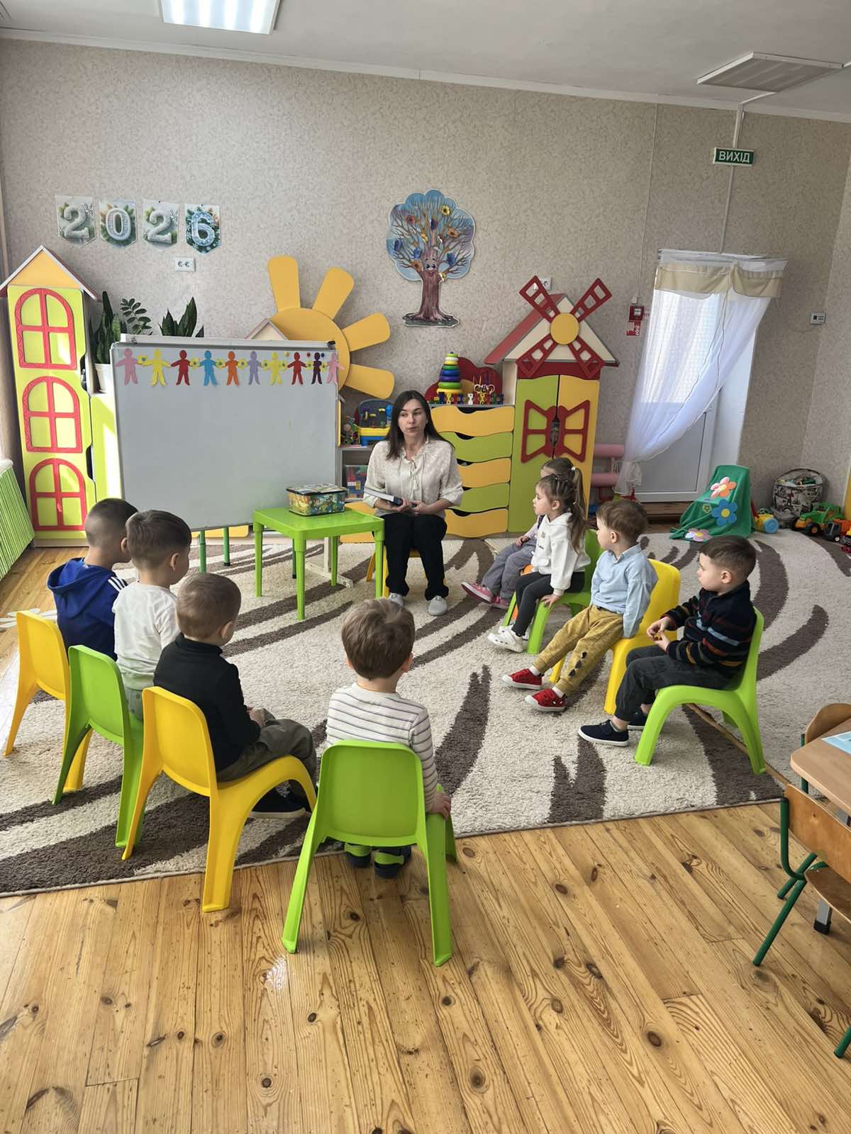 Фото без опису