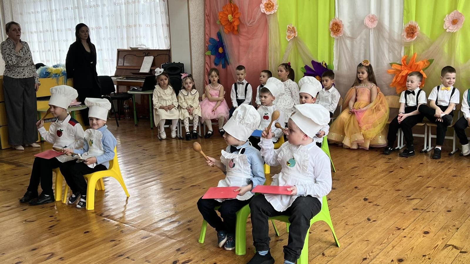 Фото без опису