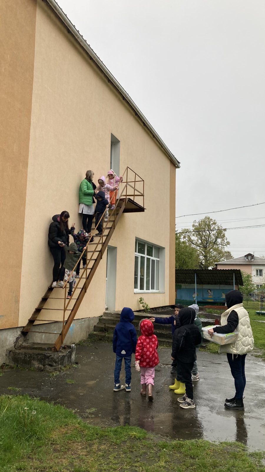 Фото без опису