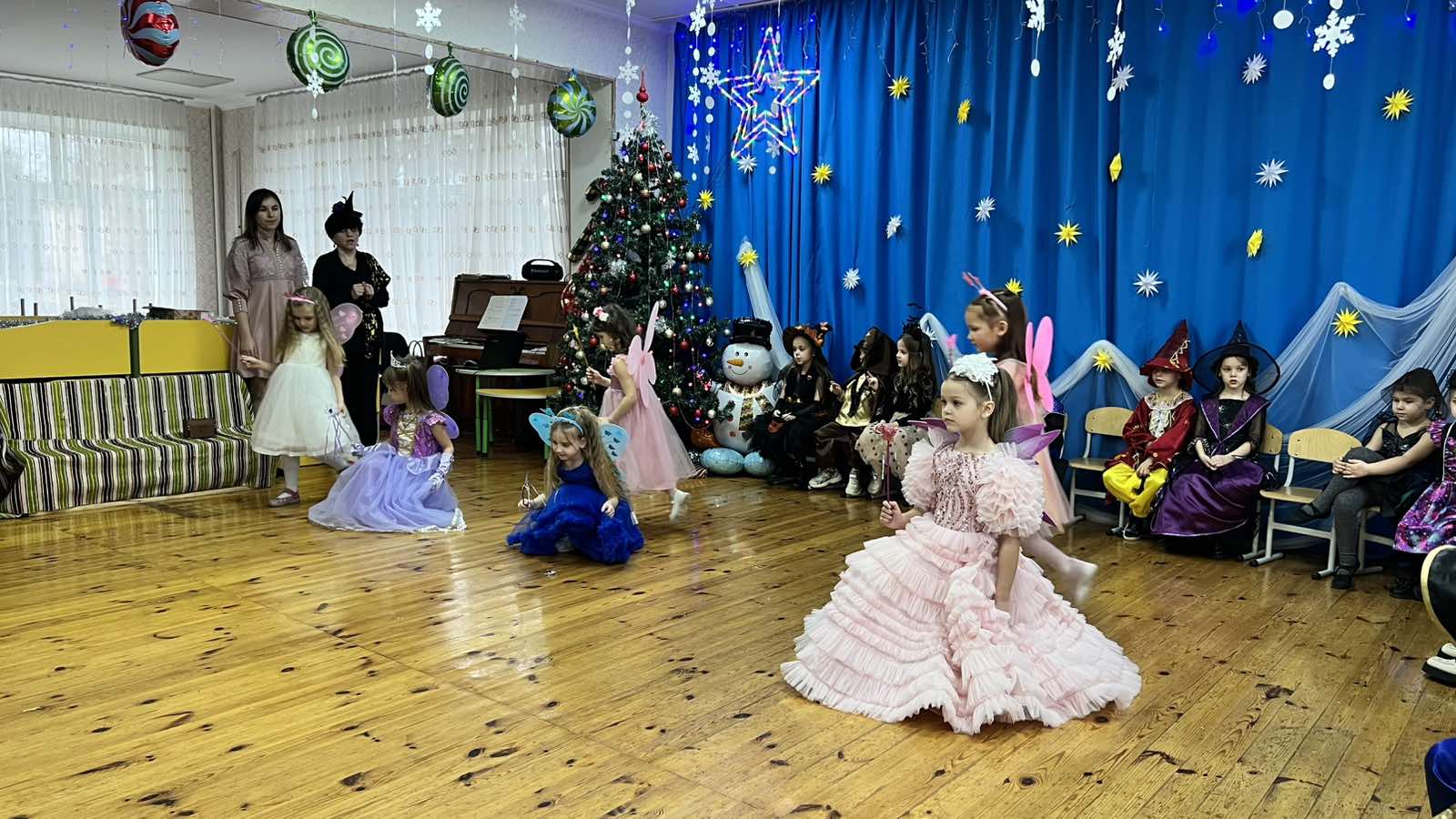 Фото без опису