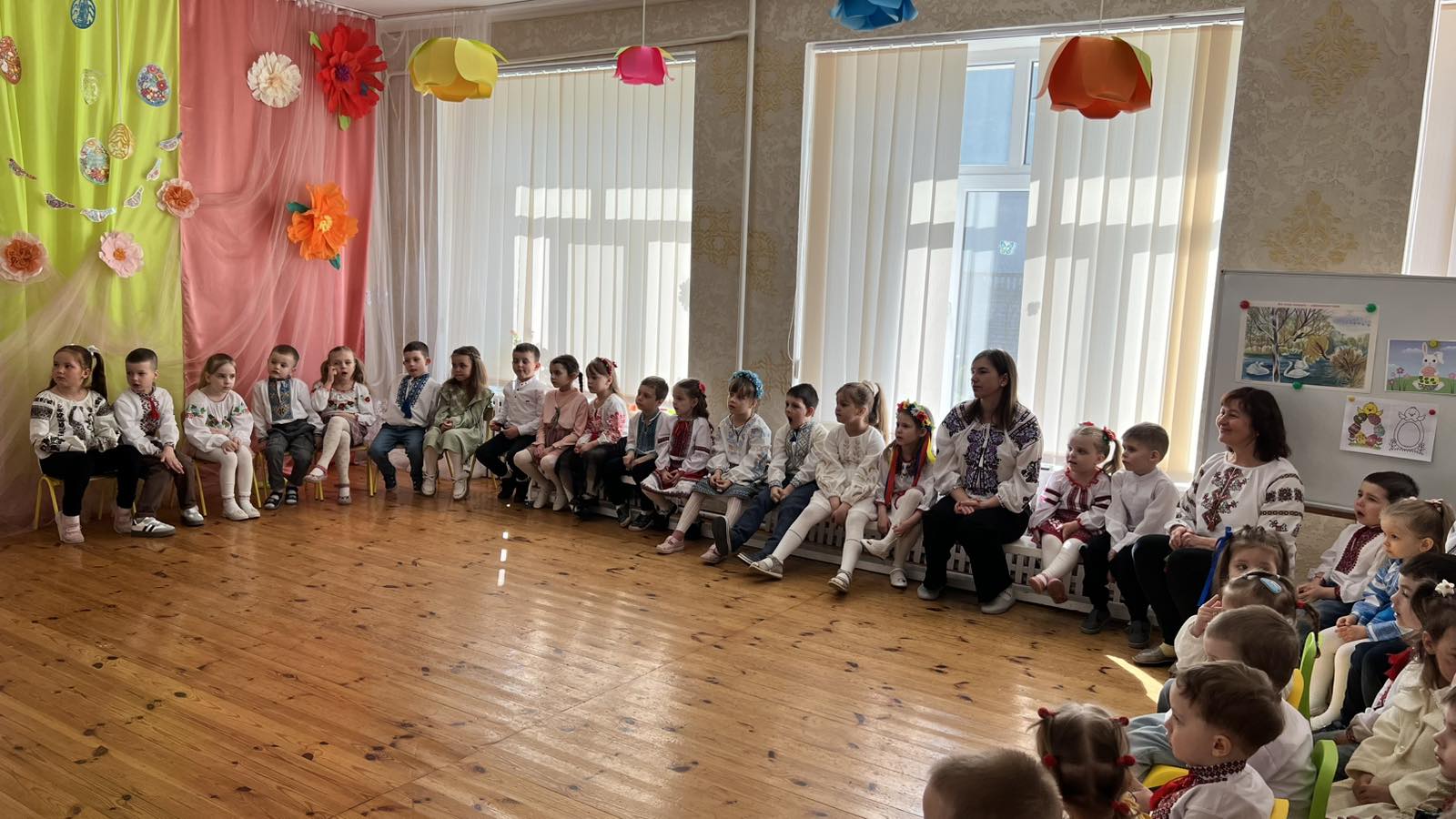 Фото без опису