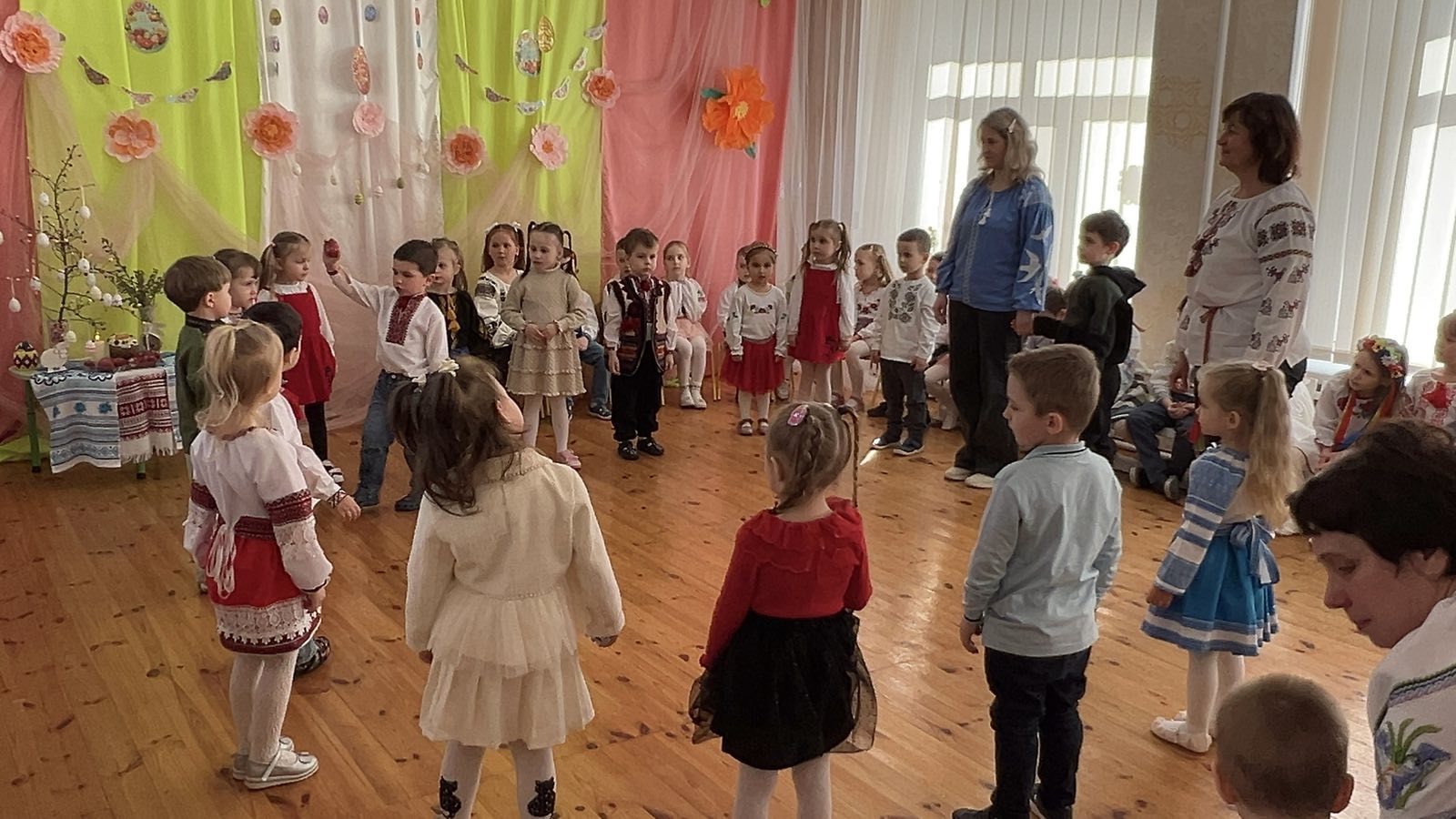 Фото без опису