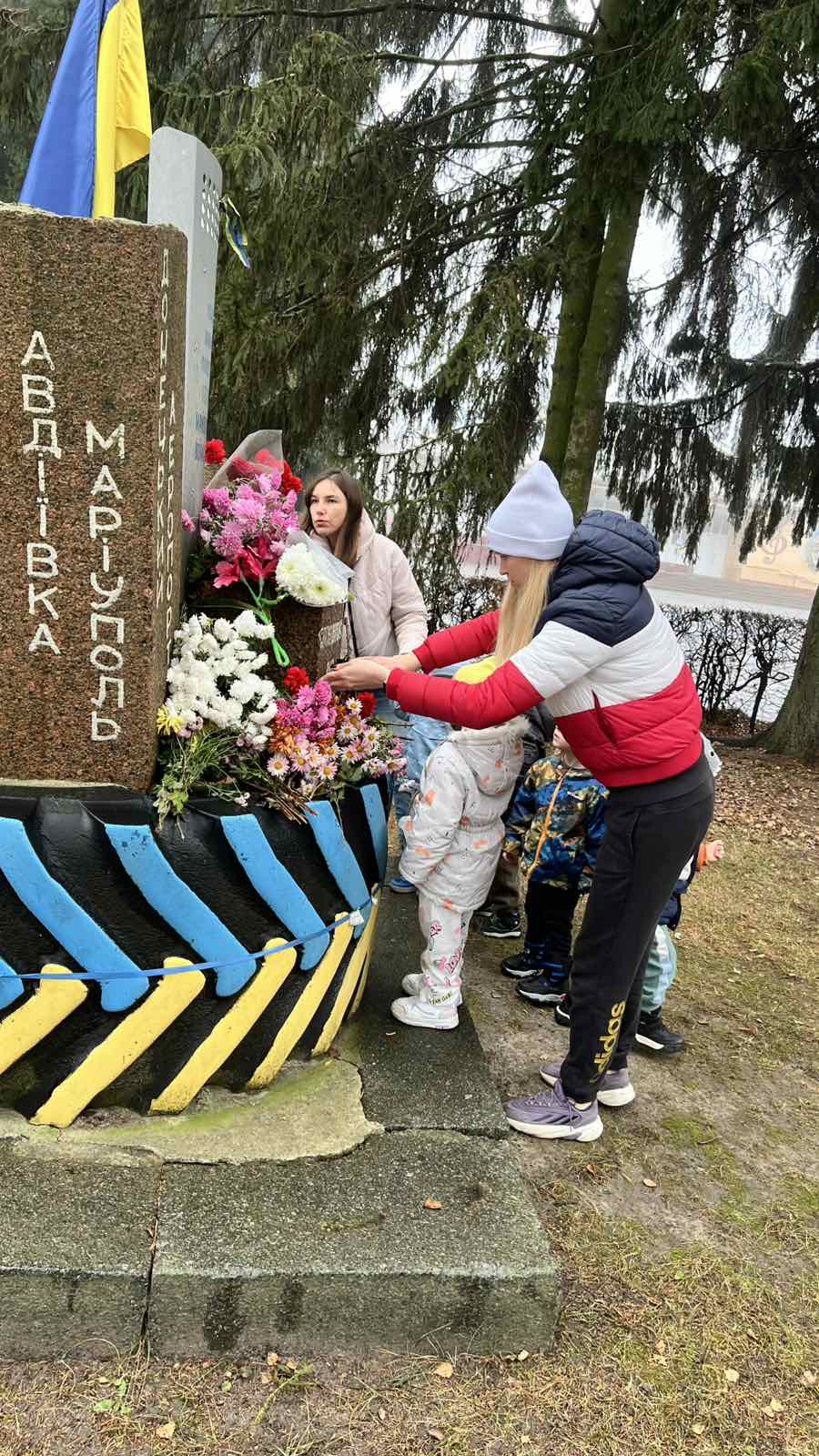 Фото без опису