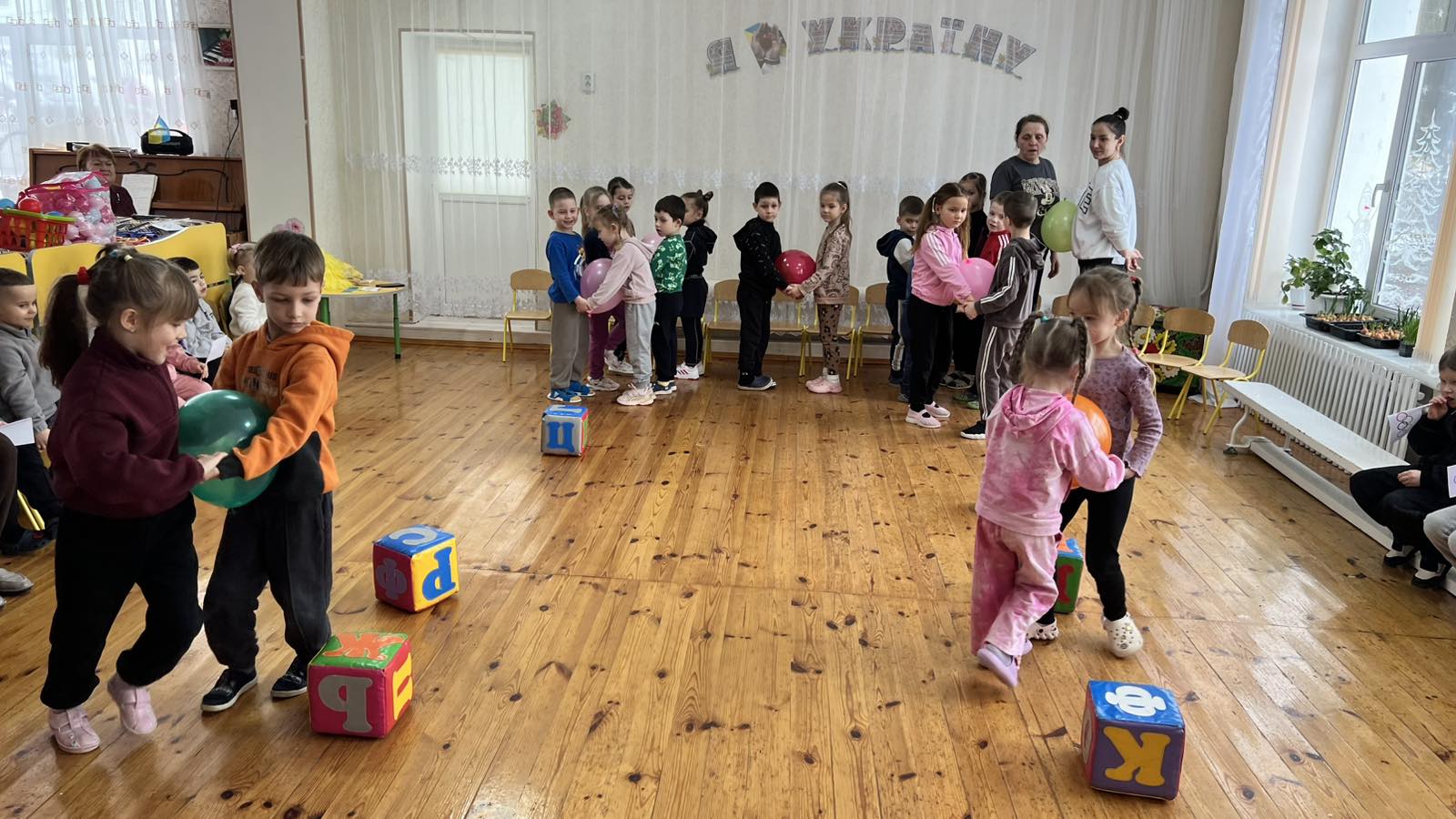 Фото без опису