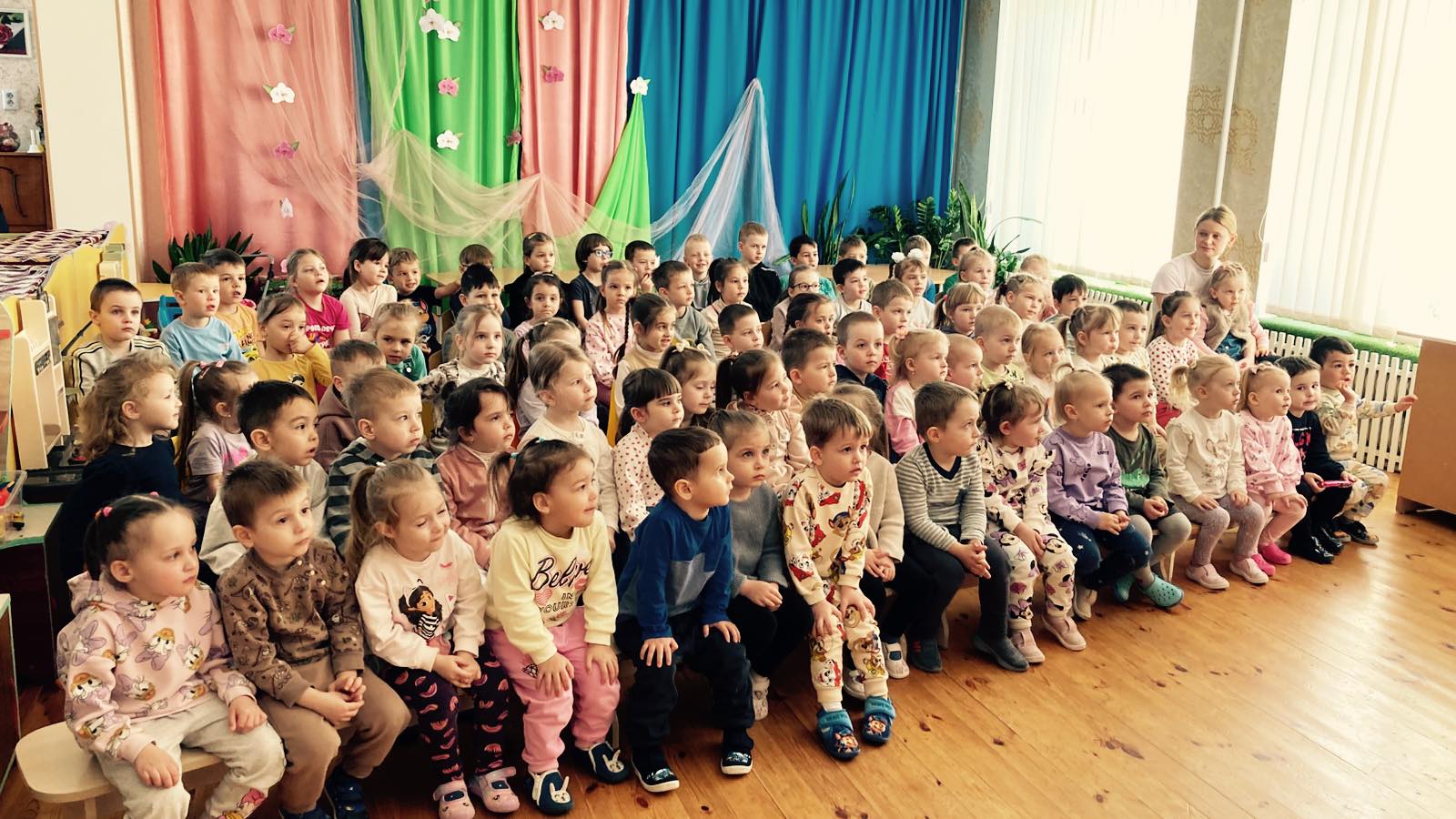 Фото без опису