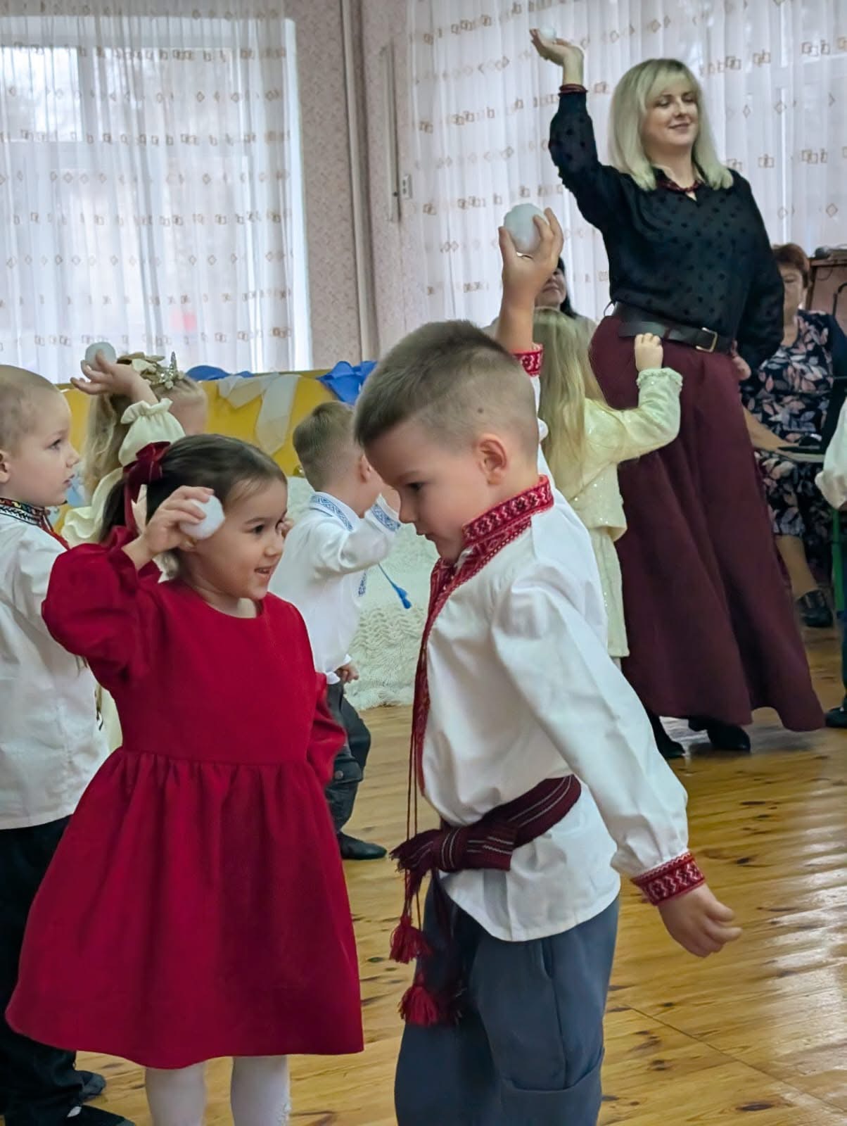 Фото без опису