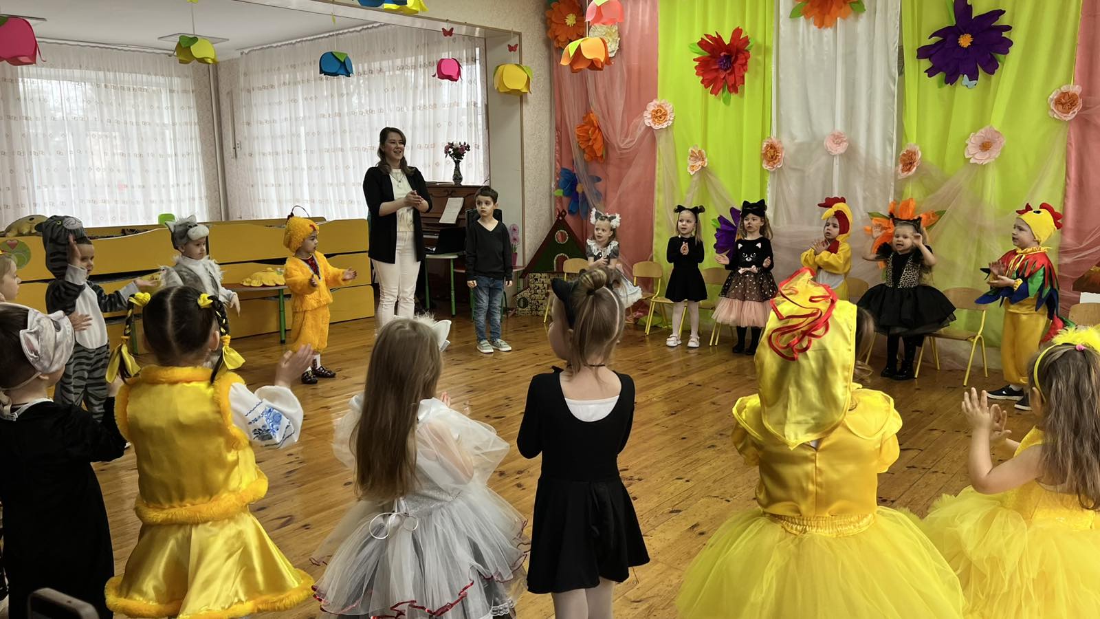 Фото без опису