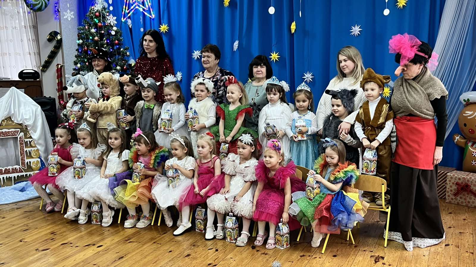 Фото без опису