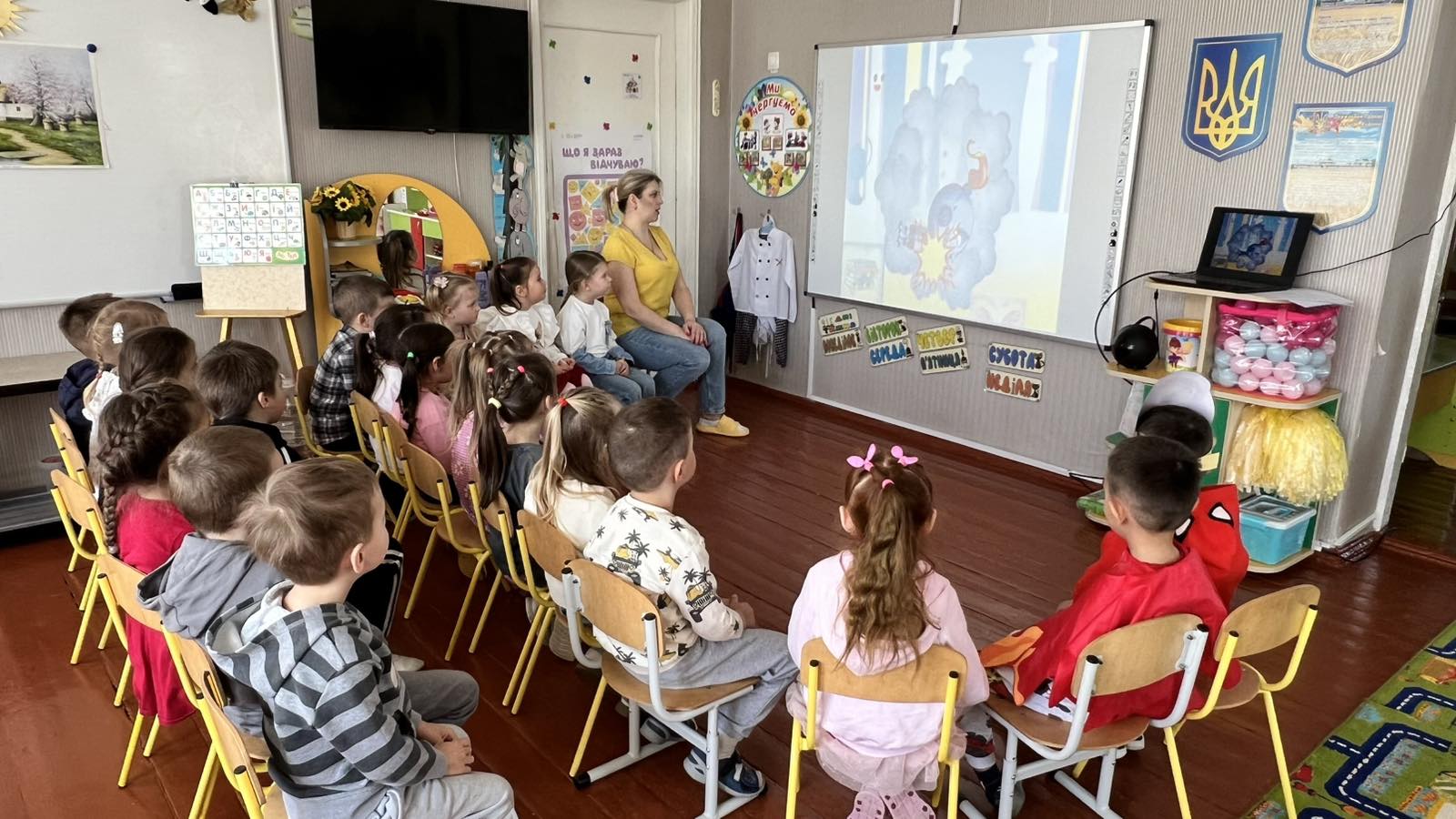 Фото без опису