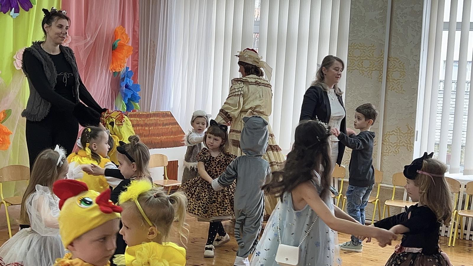 Фото без опису