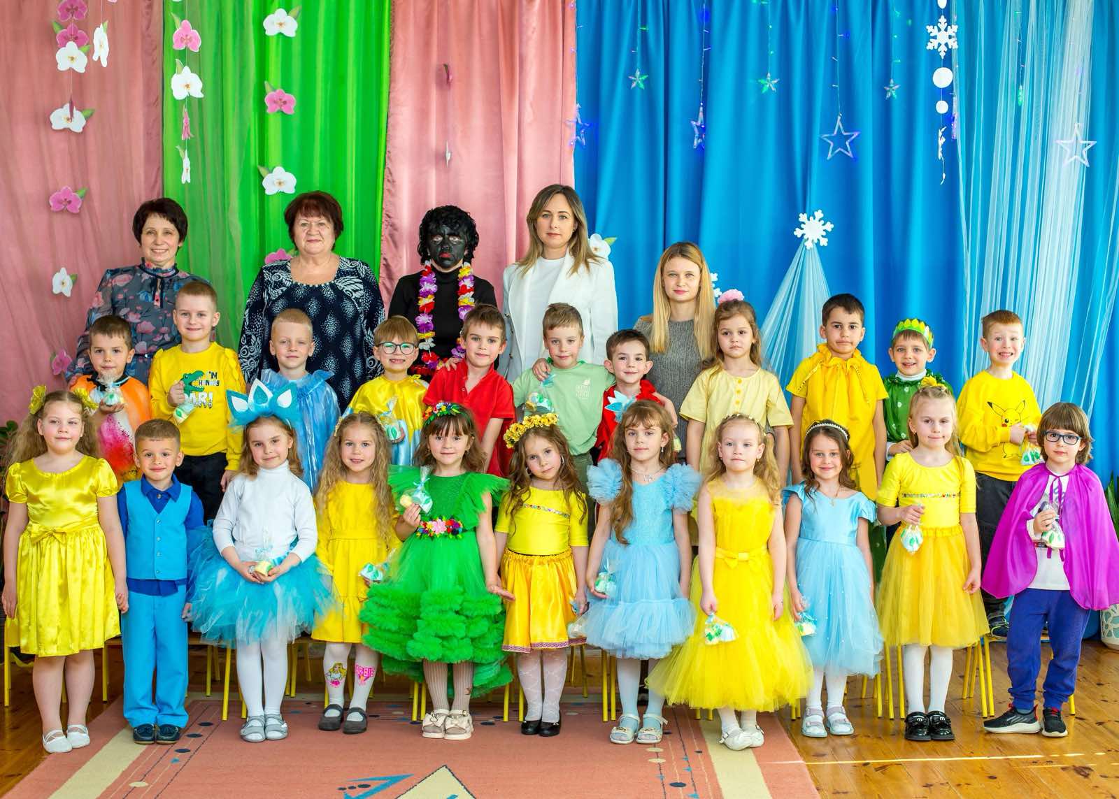 Фото без опису