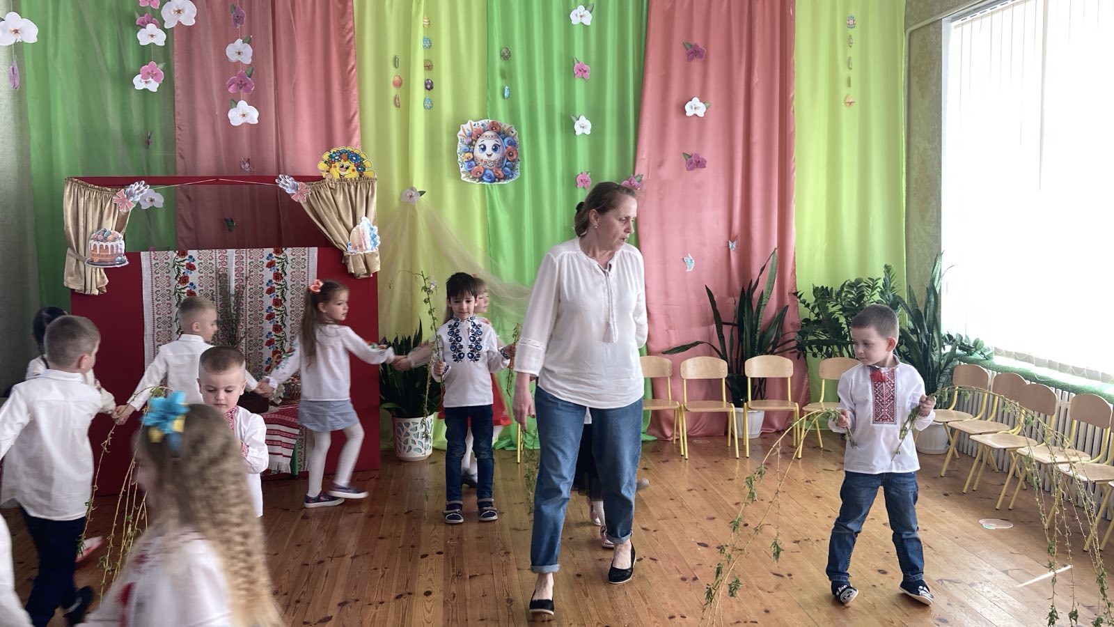 Фото без опису