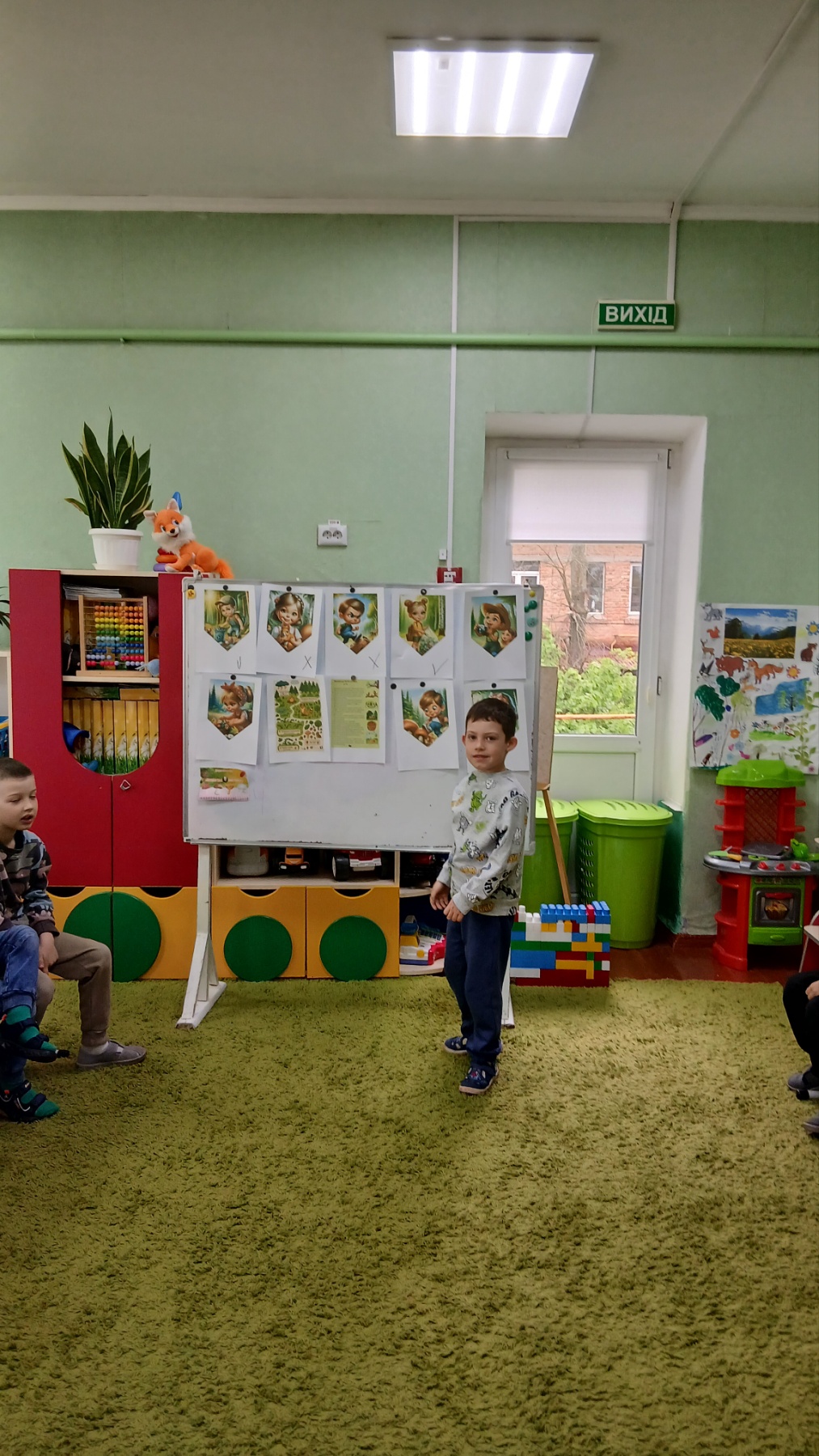 Фото без опису