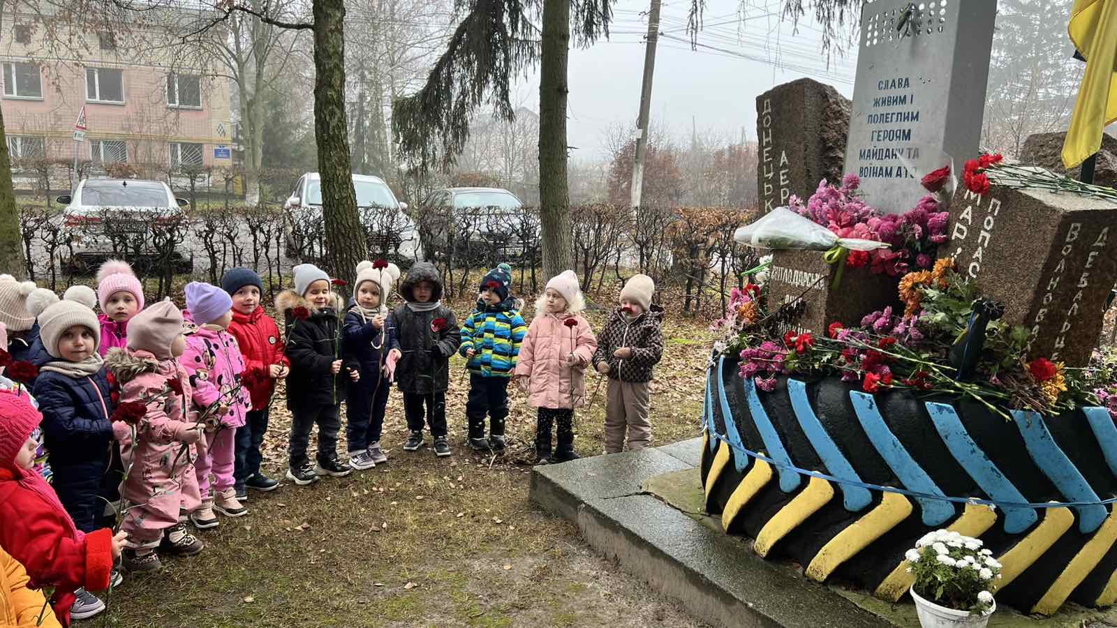 Фото без опису