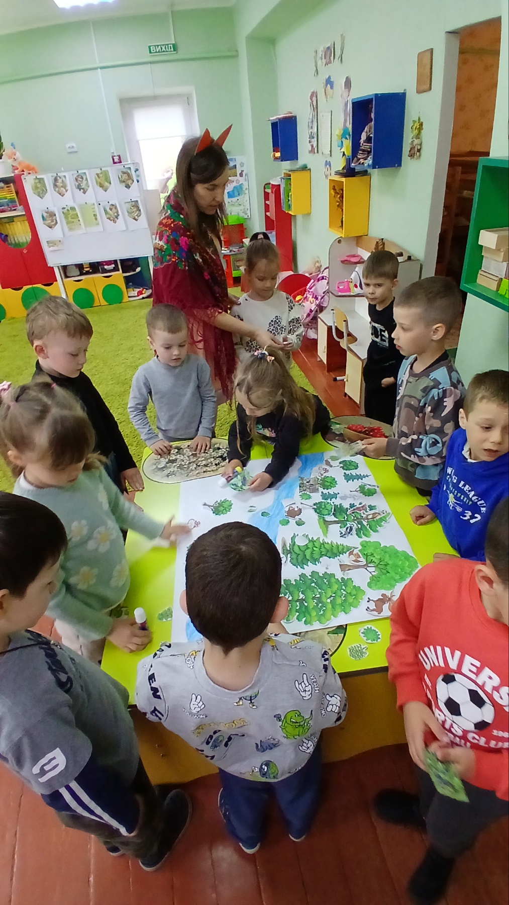 Фото без опису