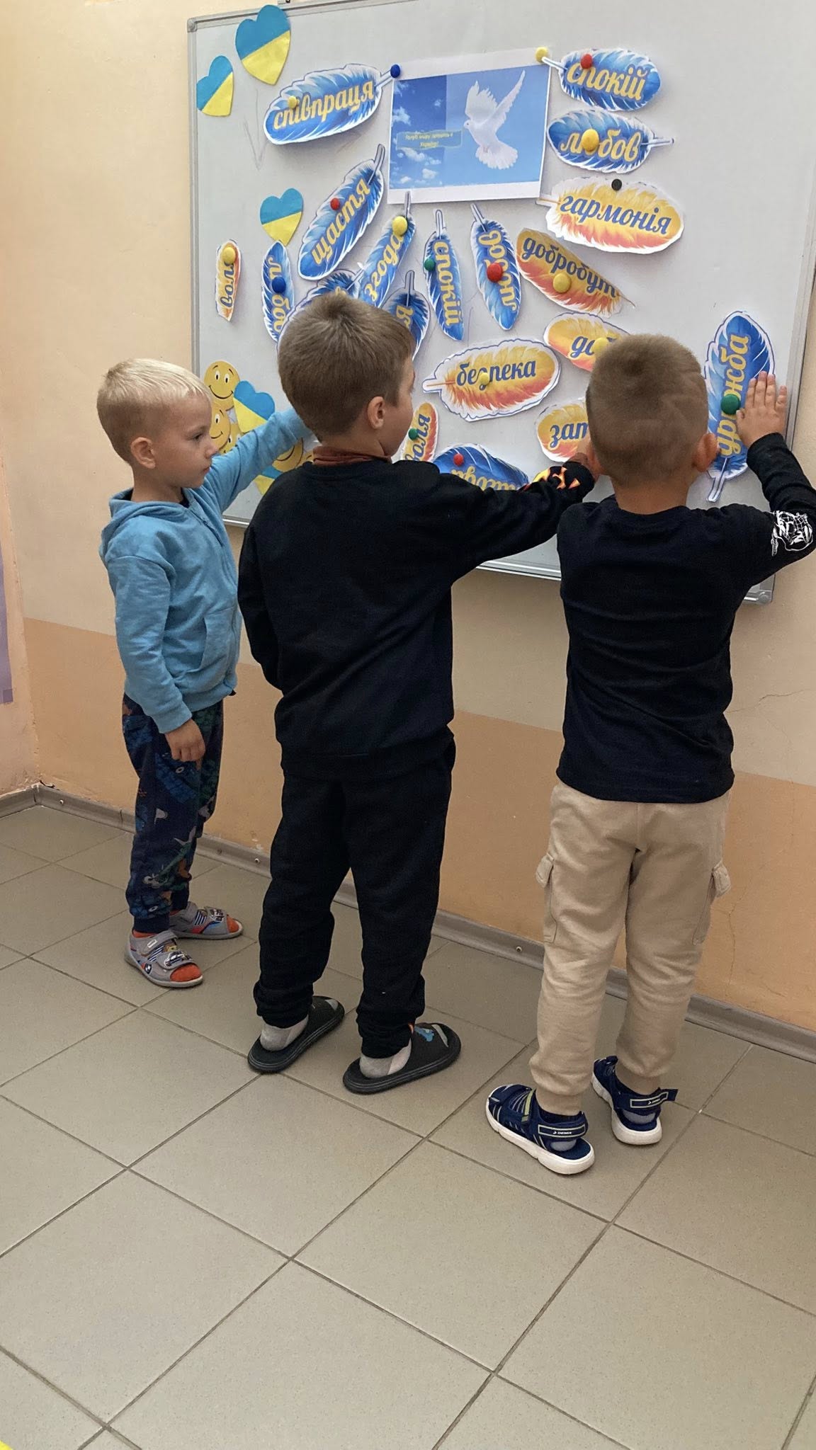Фото без опису