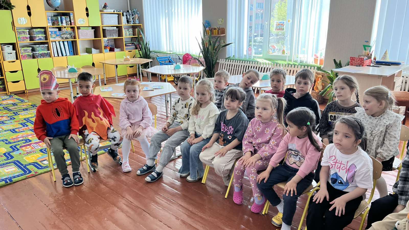 Фото без опису
