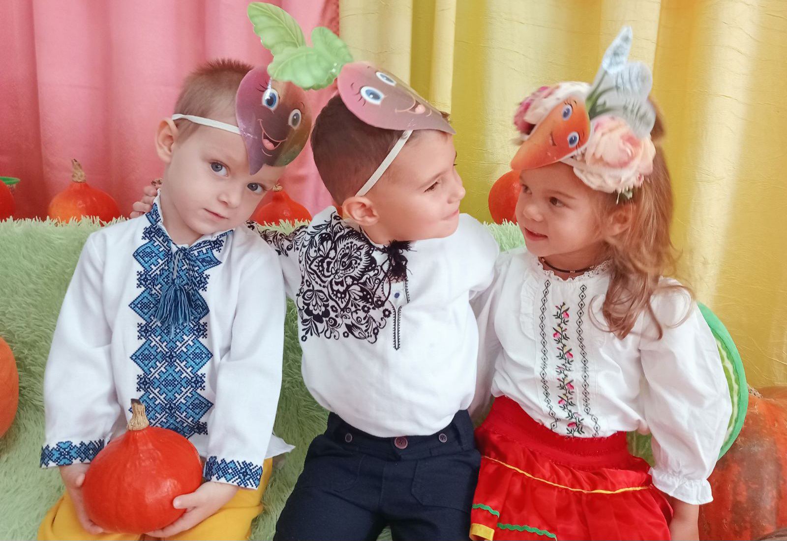 Фото без опису