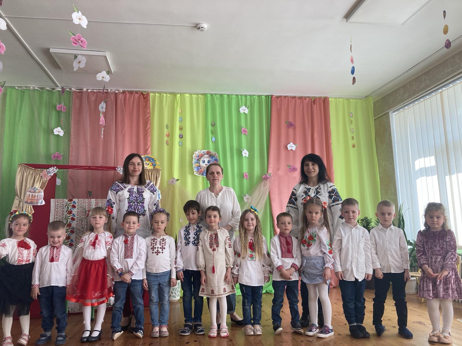 Фото без опису