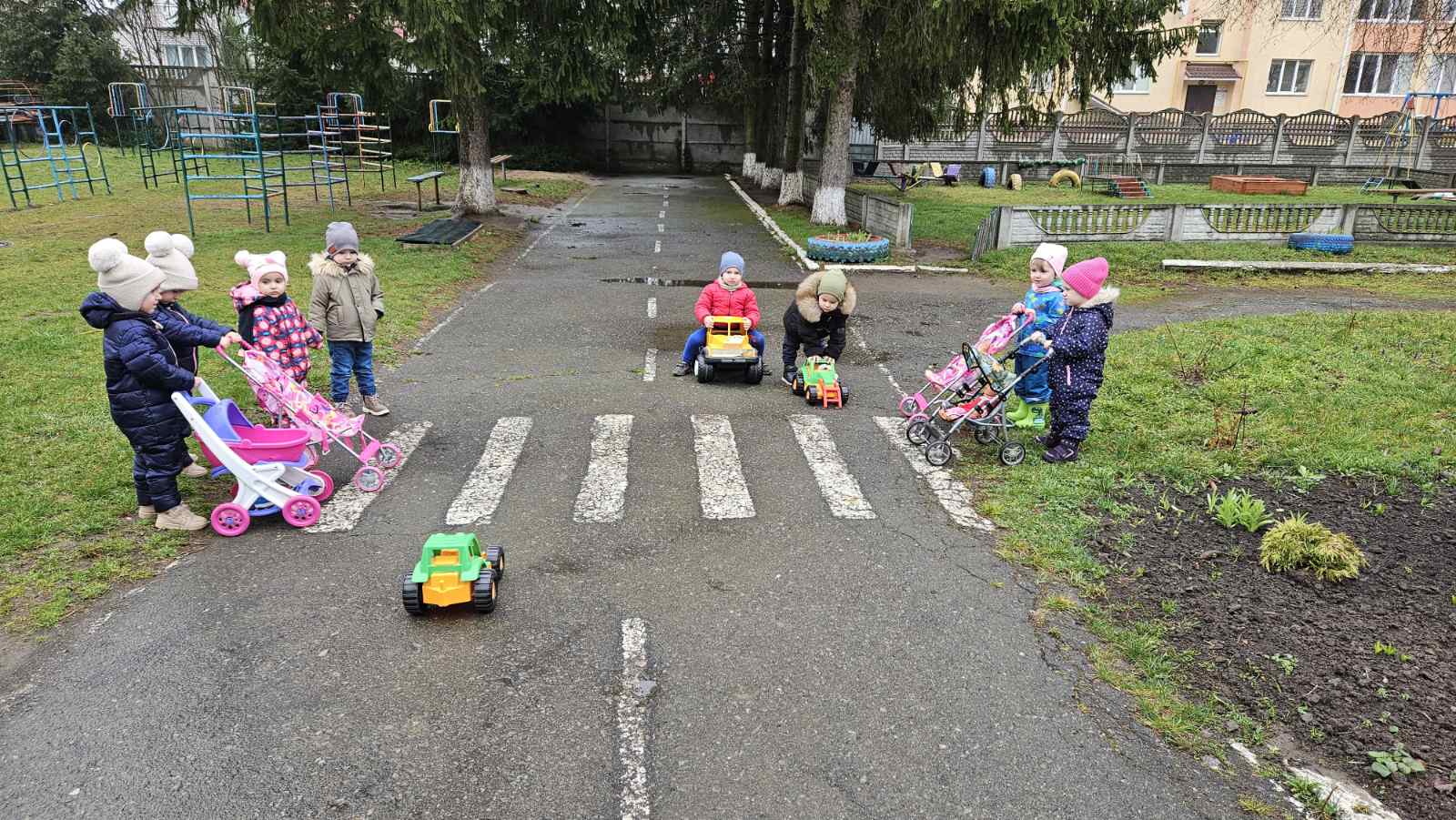 Фото без опису