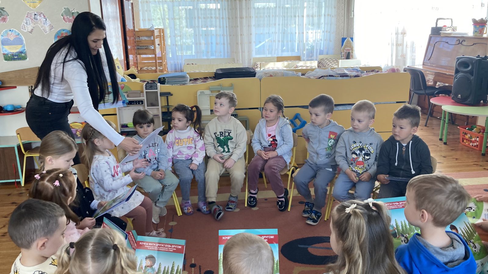 Фото без опису