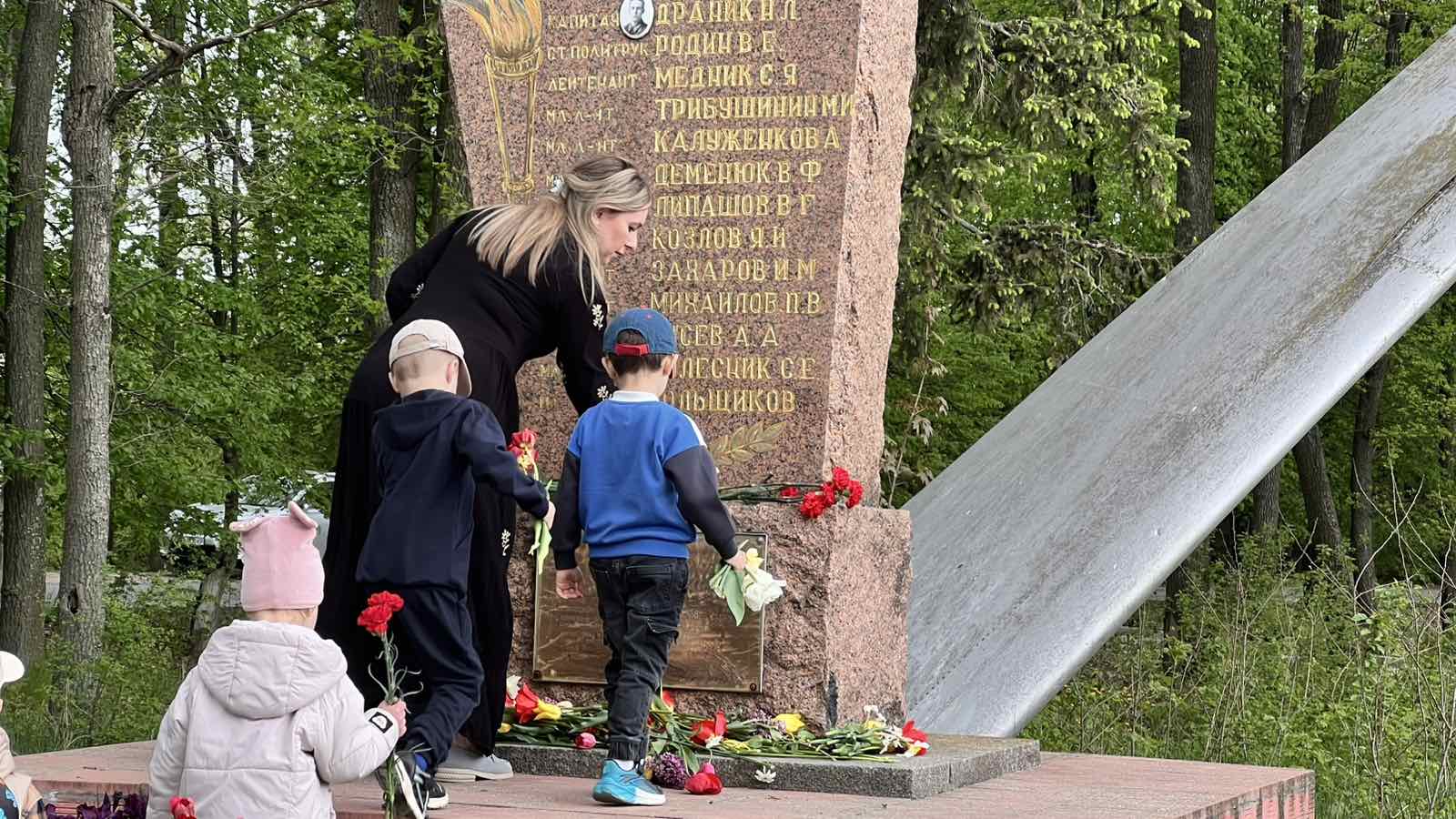 Фото без опису