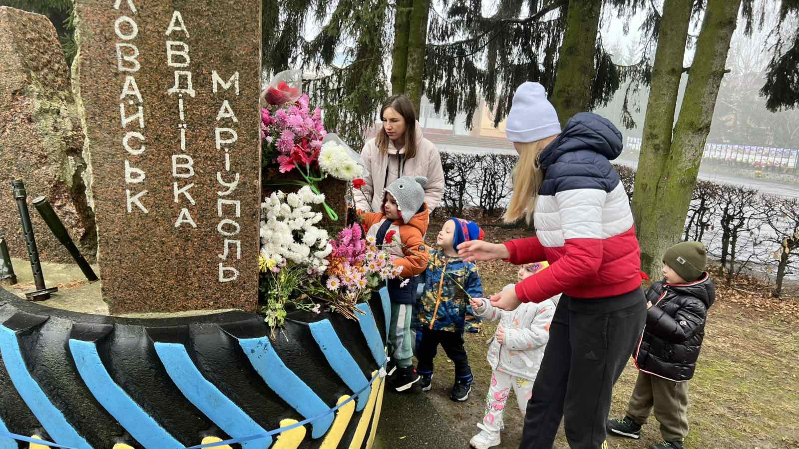 Фото без опису