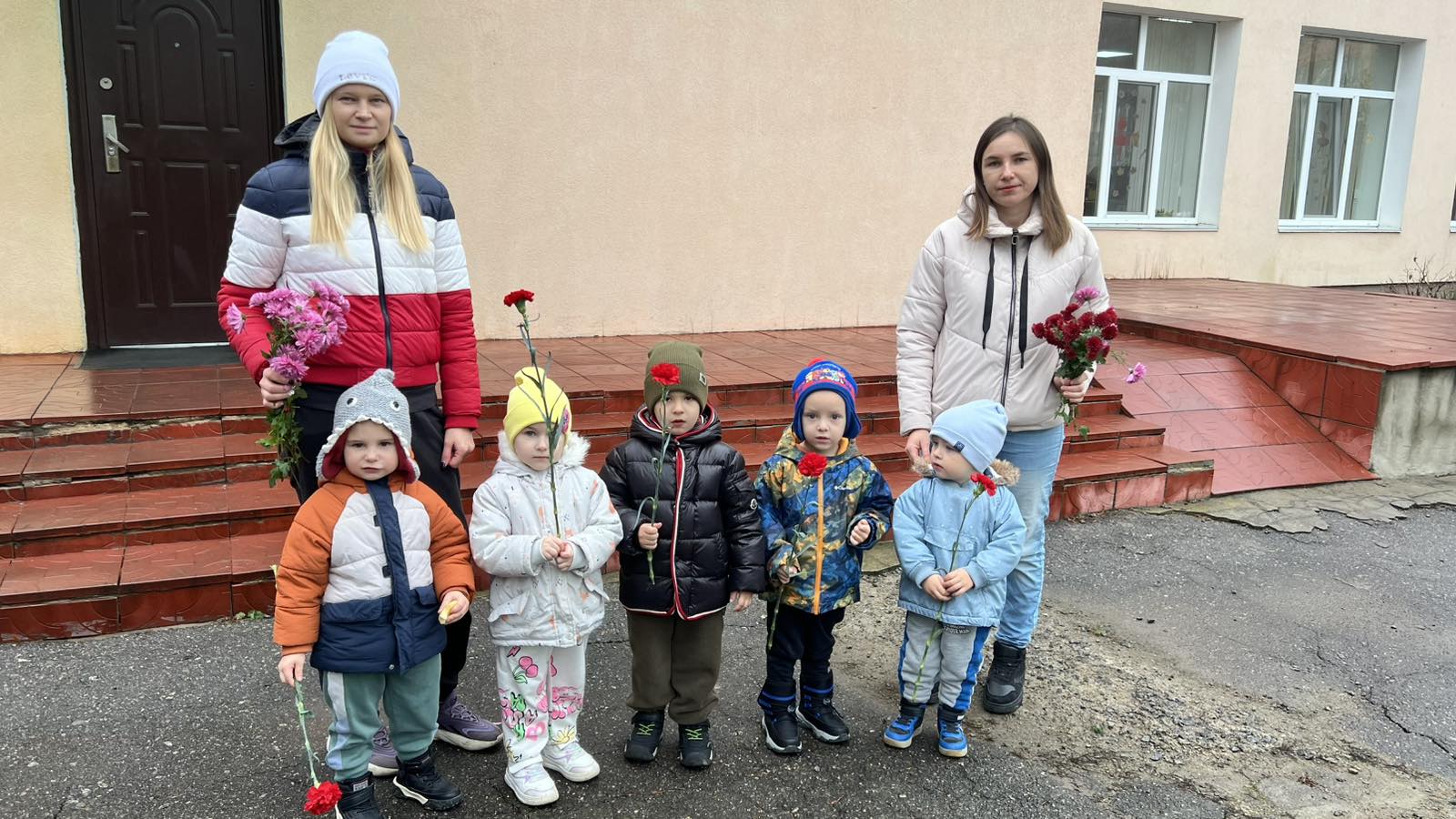 Фото без опису