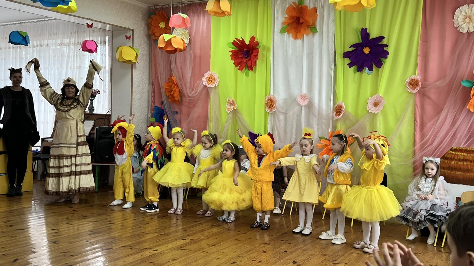 Фото без опису