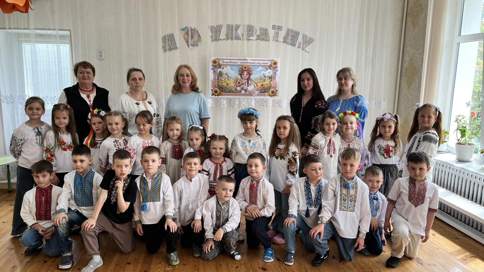 Фото без опису