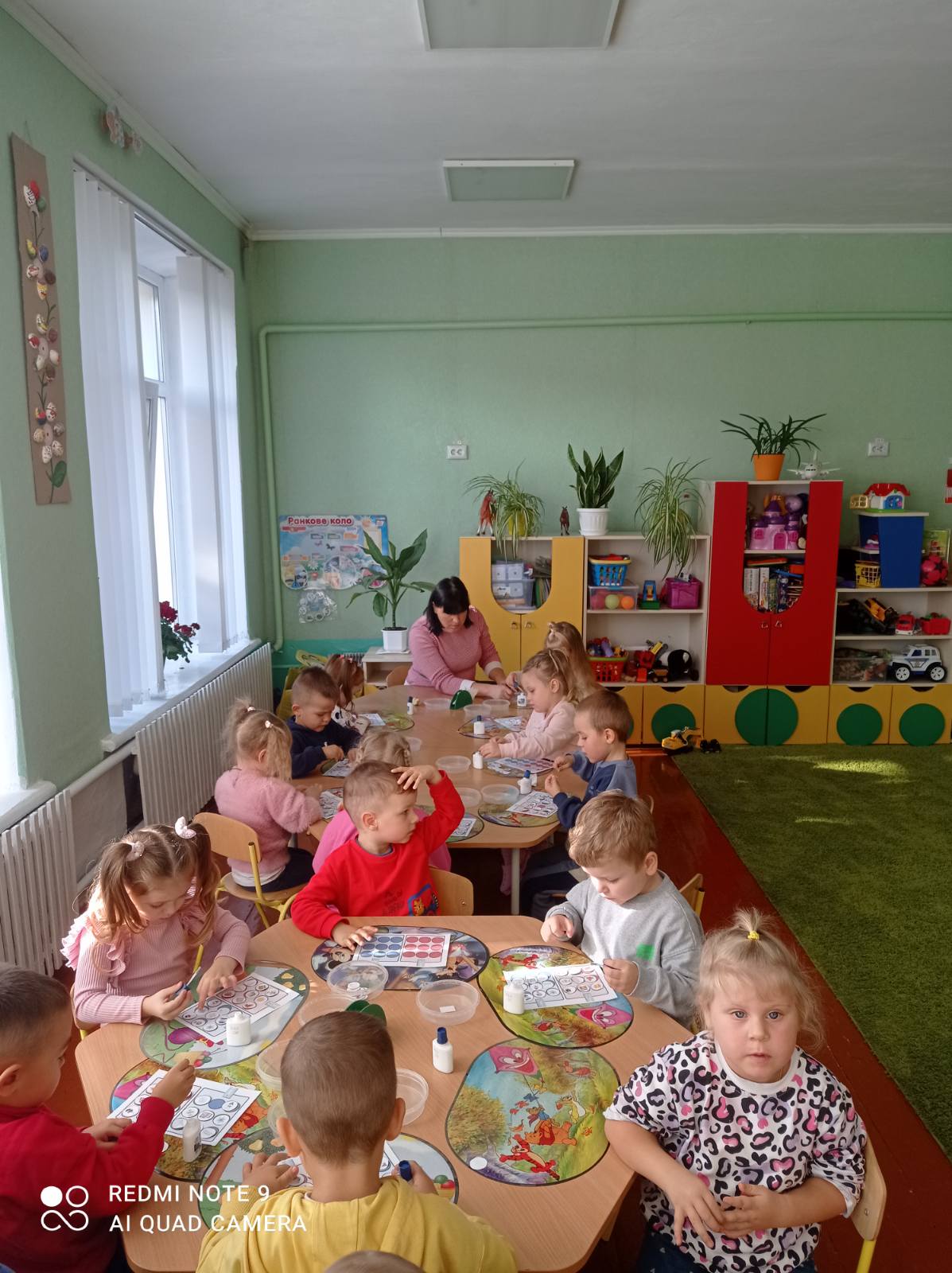 Фото без опису