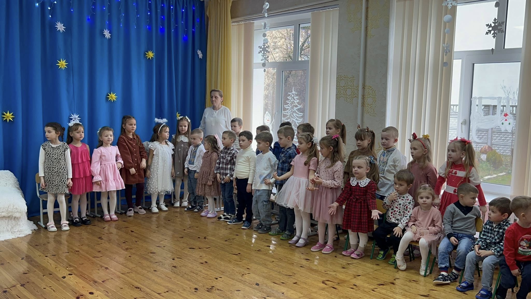 Фото без опису