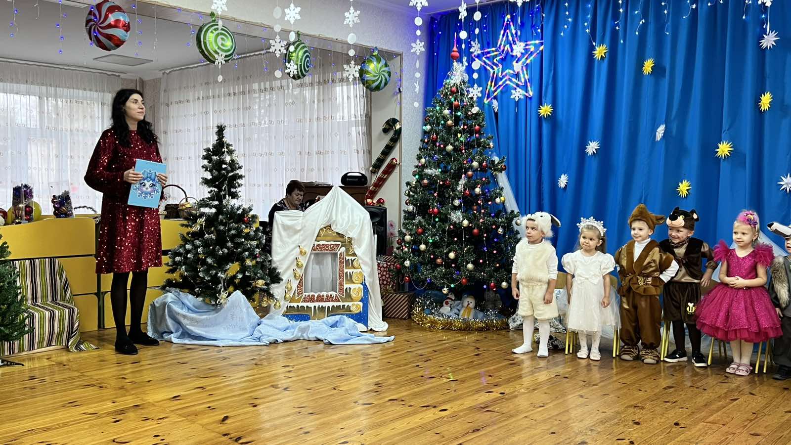 Фото без опису