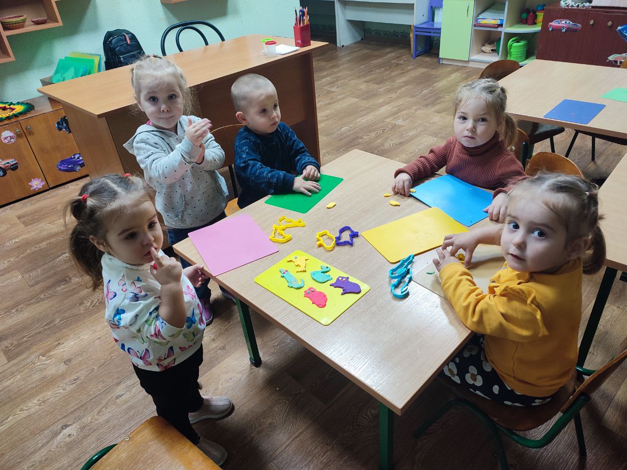 Фото без опису