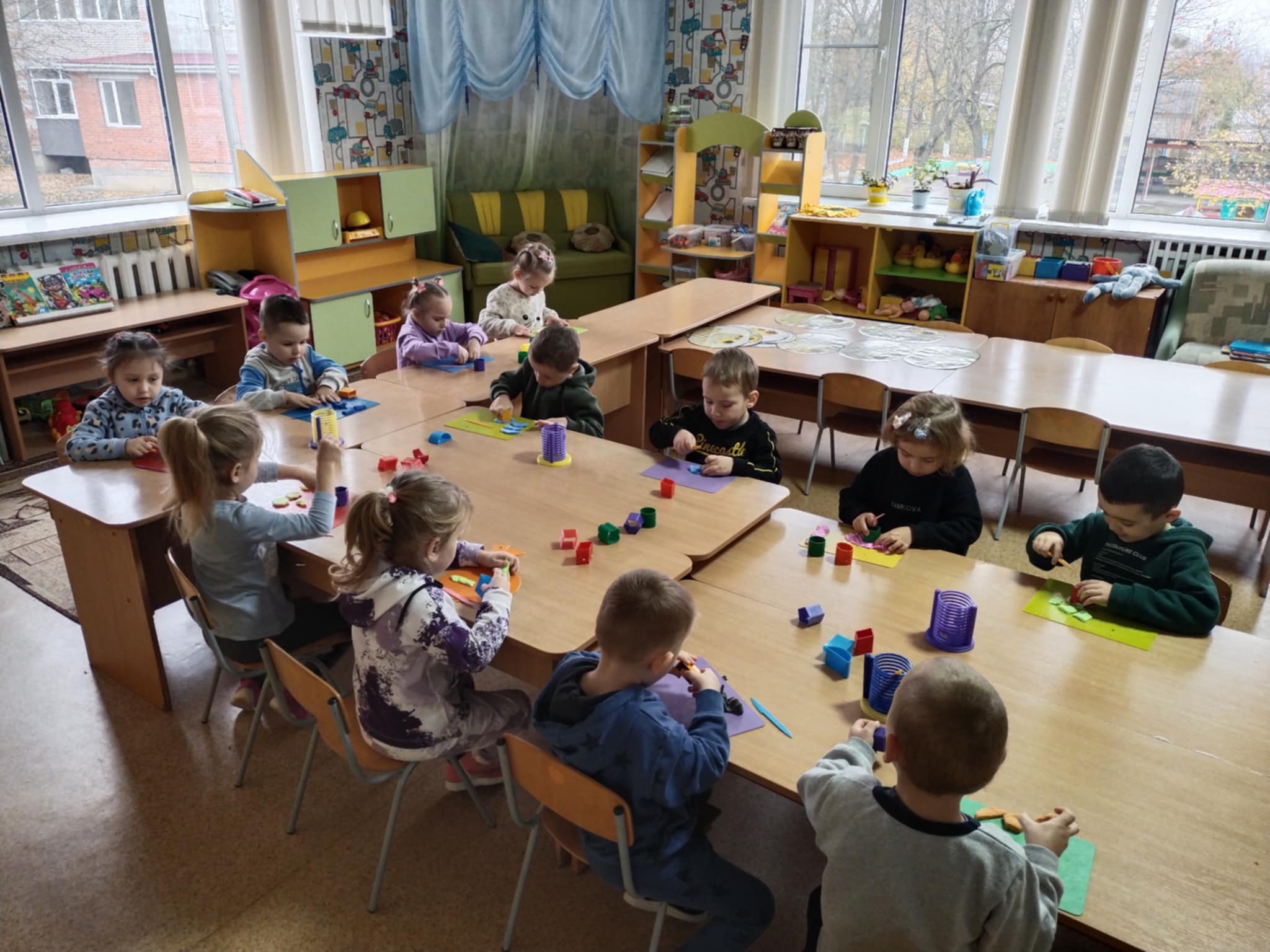 Фото без опису