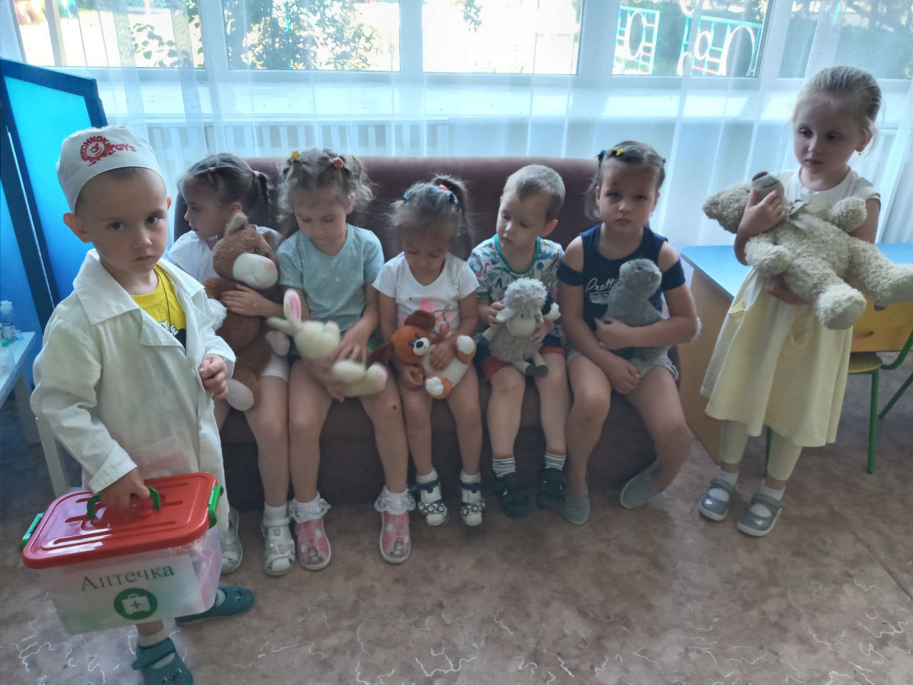 Фото без опису
