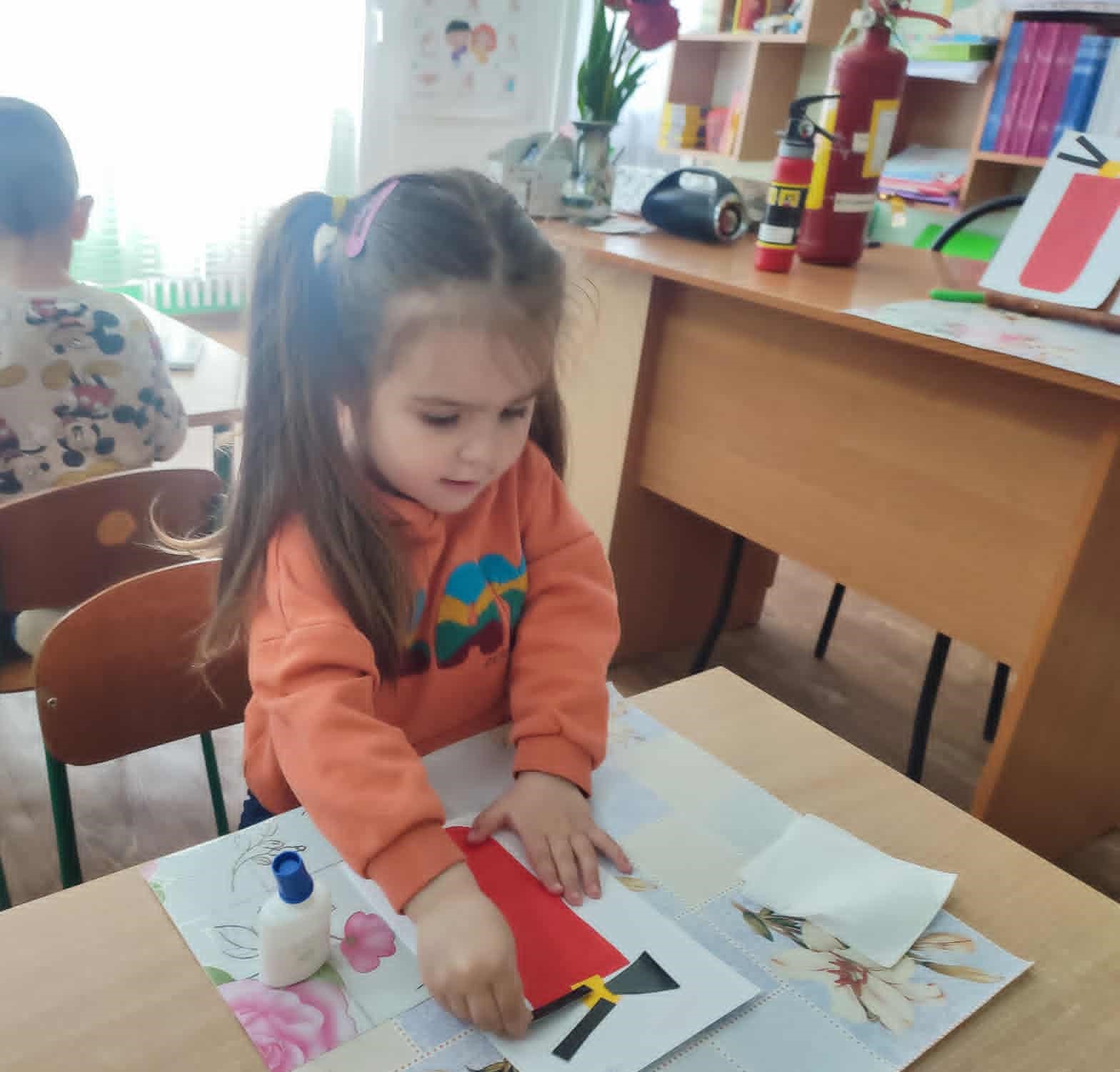 Фото без опису
