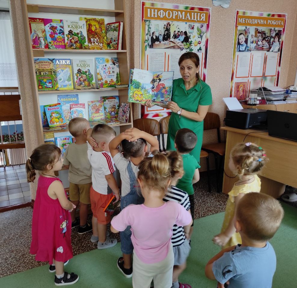 Фото без опису