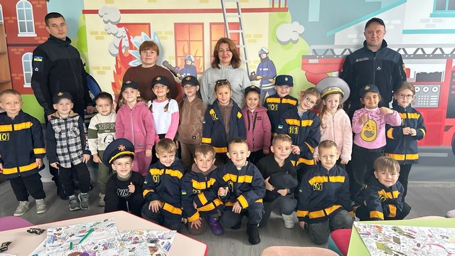 Фото без опису