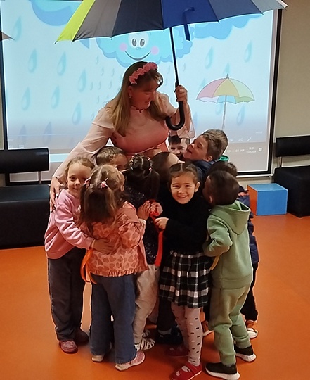 Фото без опису